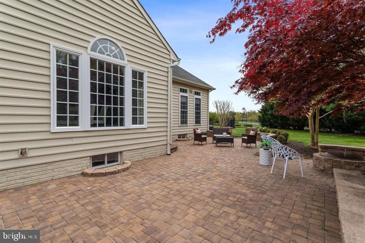 CEDAR HUNT - Residential Lease