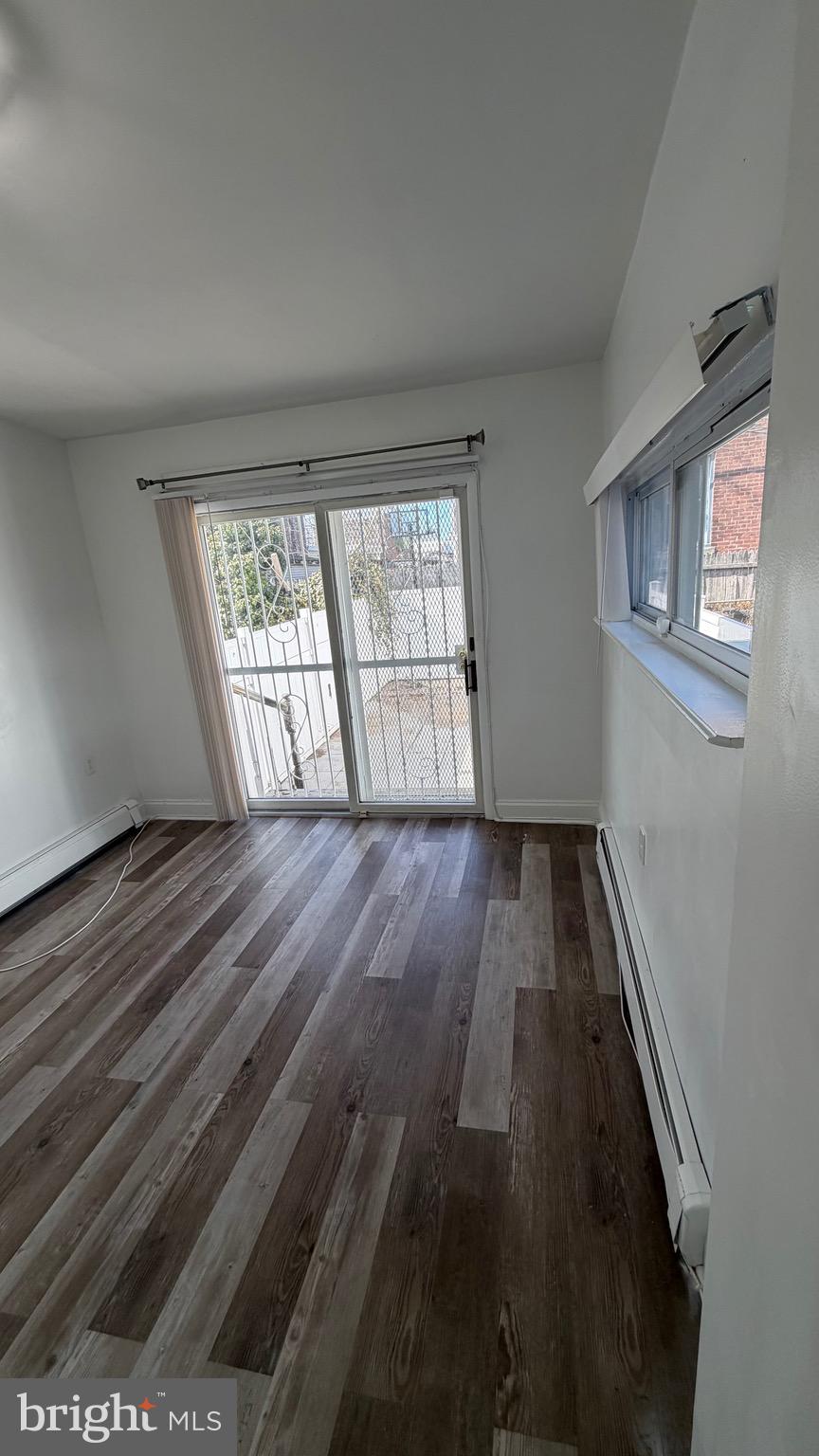 PHILADELPHIA (NORTHEAST) - Residential