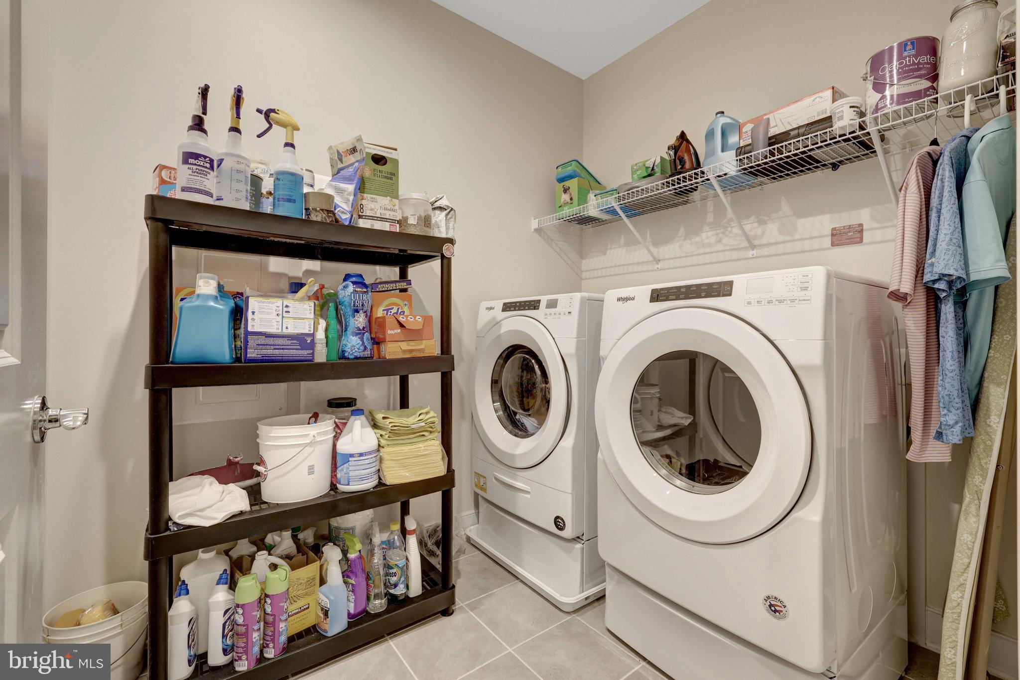 METROPARK AT ARROWBROOK - Residential