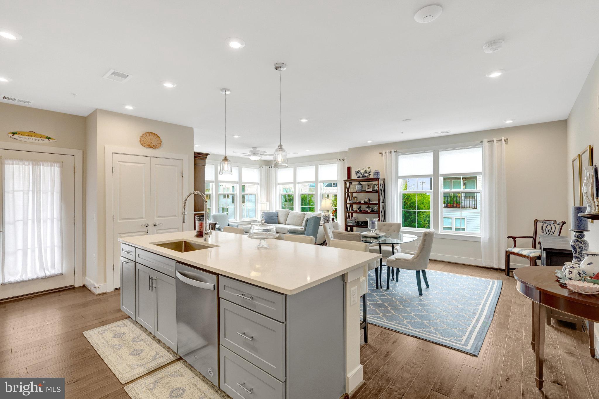 METROPARK AT ARROWBROOK - Residential