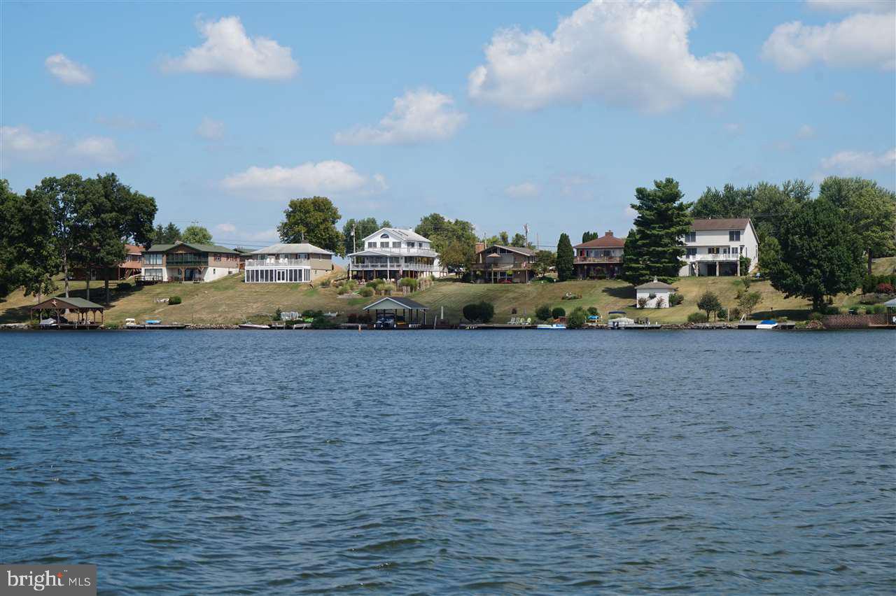 LAKE MEADE - Residential