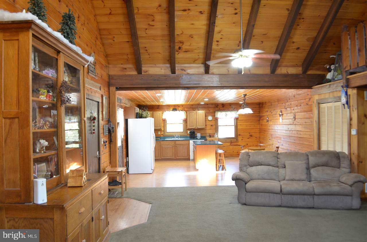 LAKE MEADE - Residential