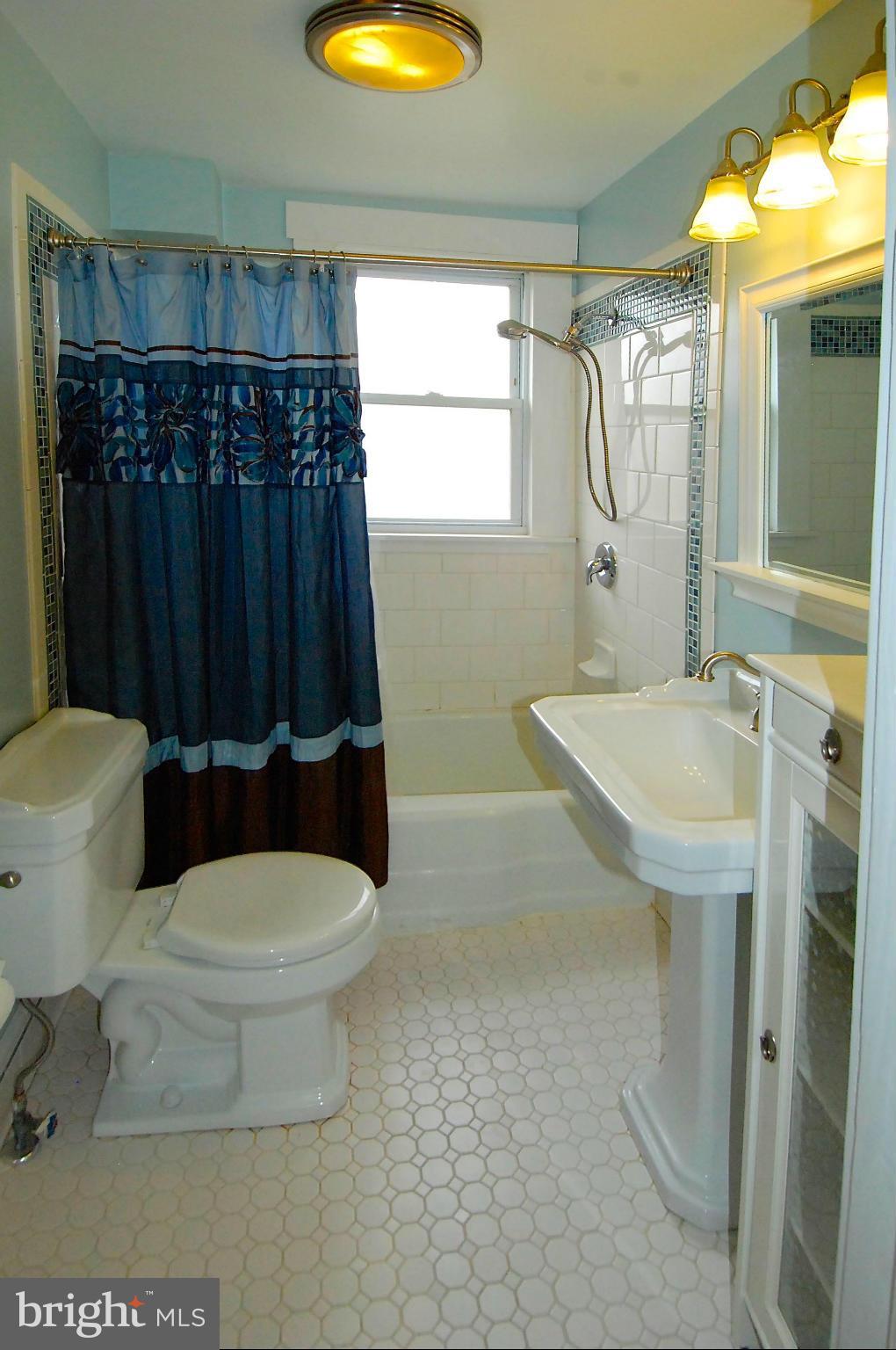 HAMILTON HEIGHTS - Residential