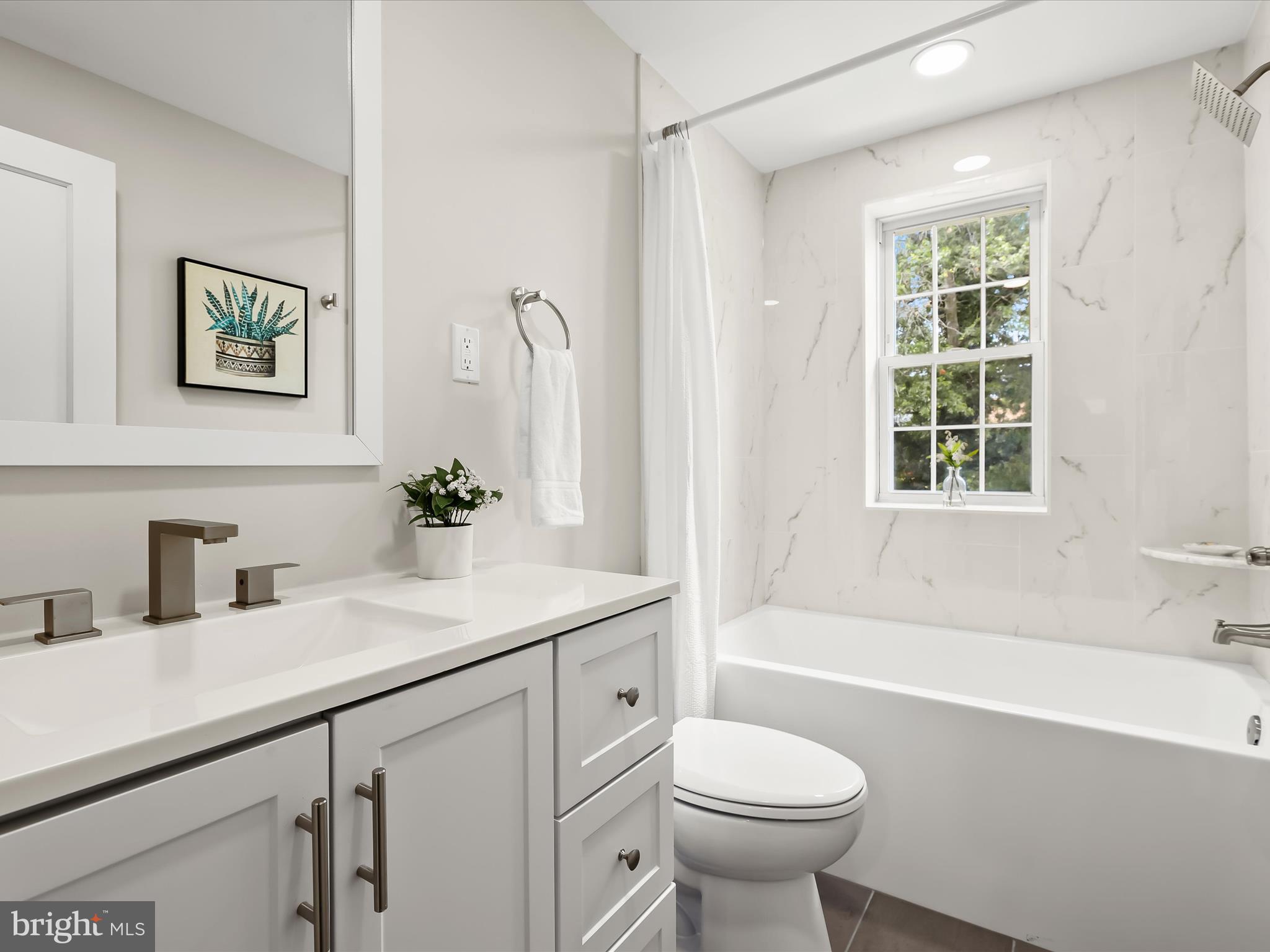 GLEN OAKS - Residential