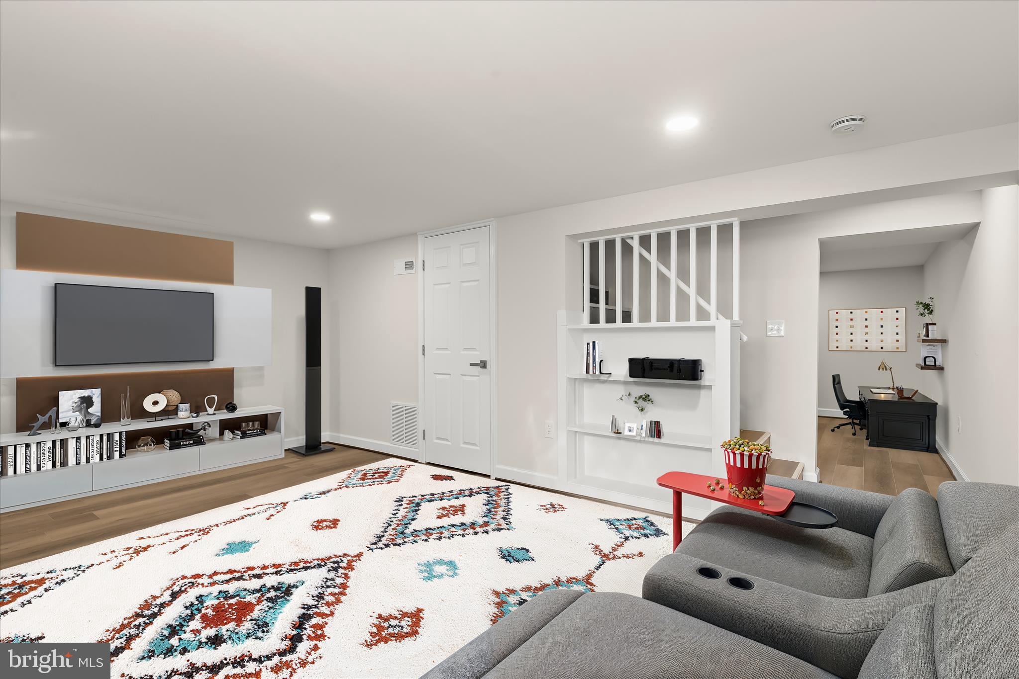 GLEN OAKS - Residential