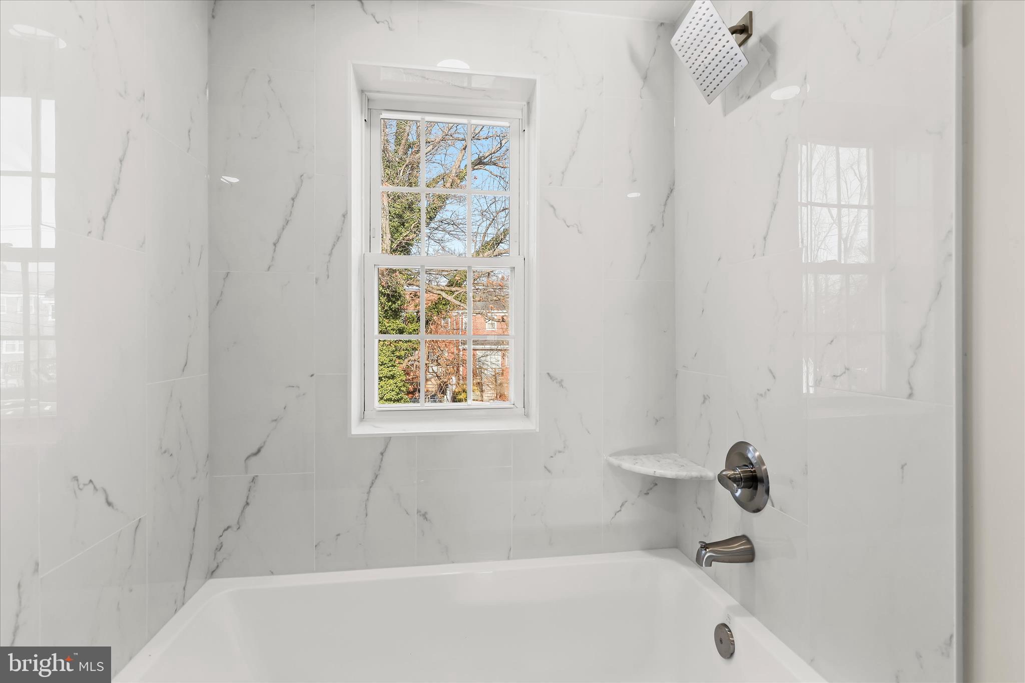 GLEN OAKS - Residential