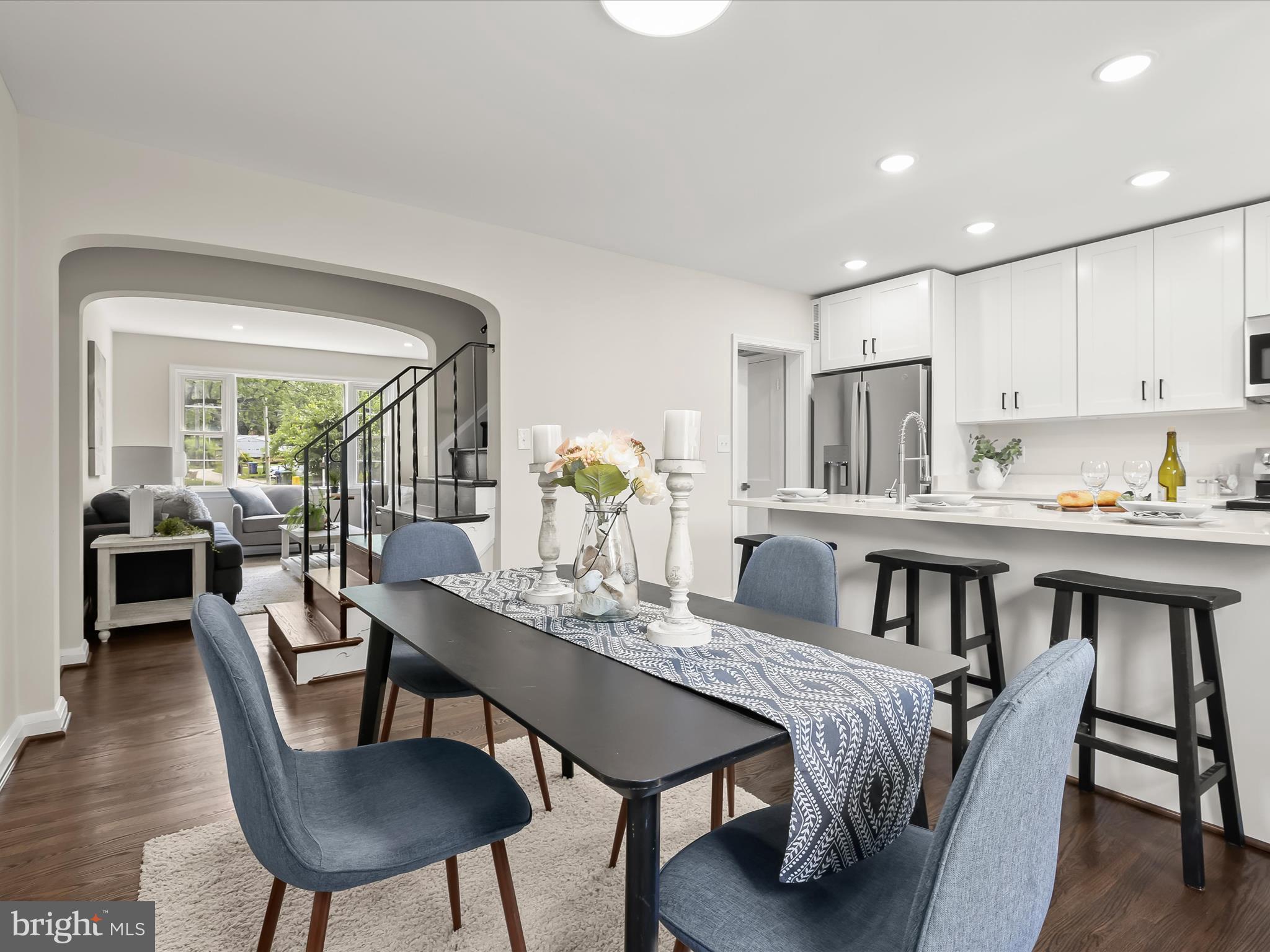 GLEN OAKS - Residential