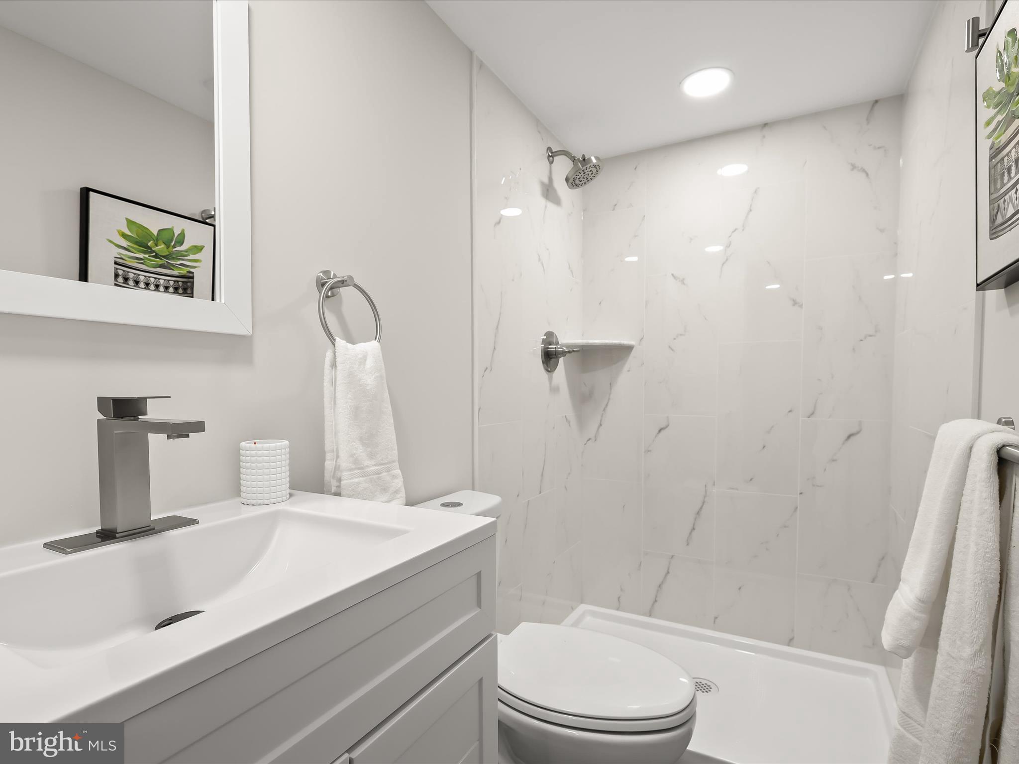 GLEN OAKS - Residential