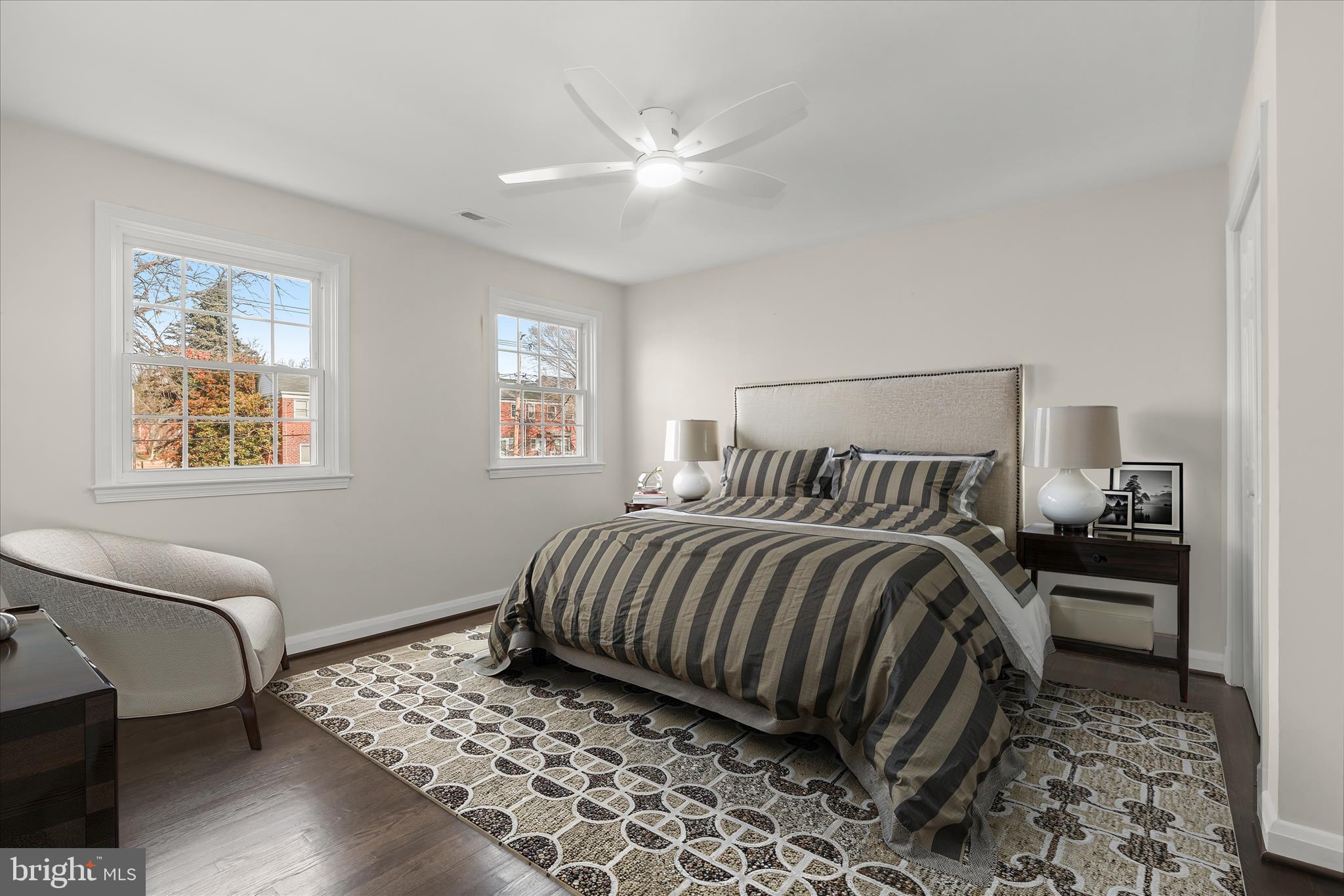 GLEN OAKS - Residential