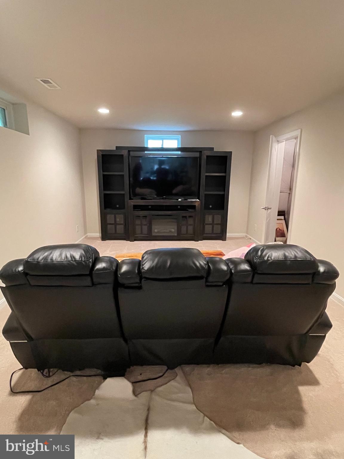 HOPYARD FARM - Residential