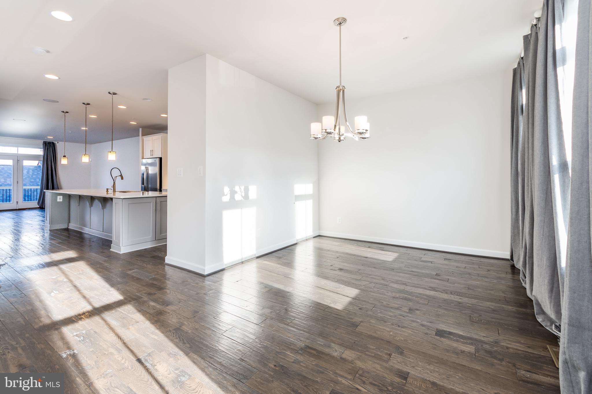 GREENLEIGH AT CROSSROADS - Residential