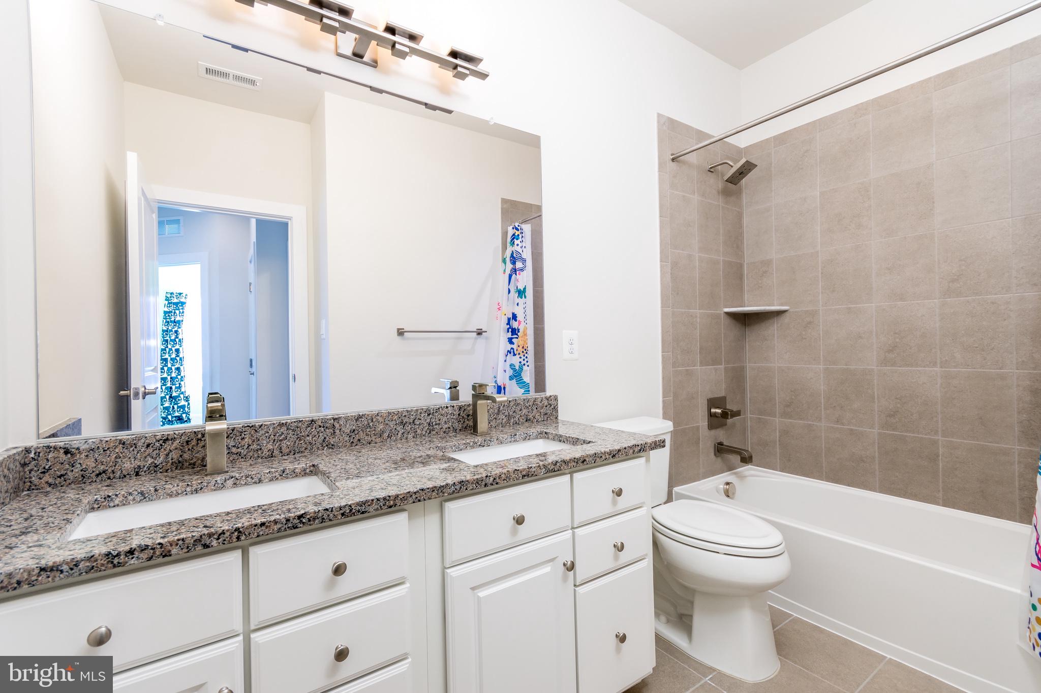 GREENLEIGH AT CROSSROADS - Residential