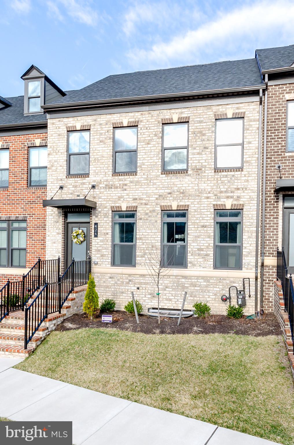 GREENLEIGH AT CROSSROADS - Residential