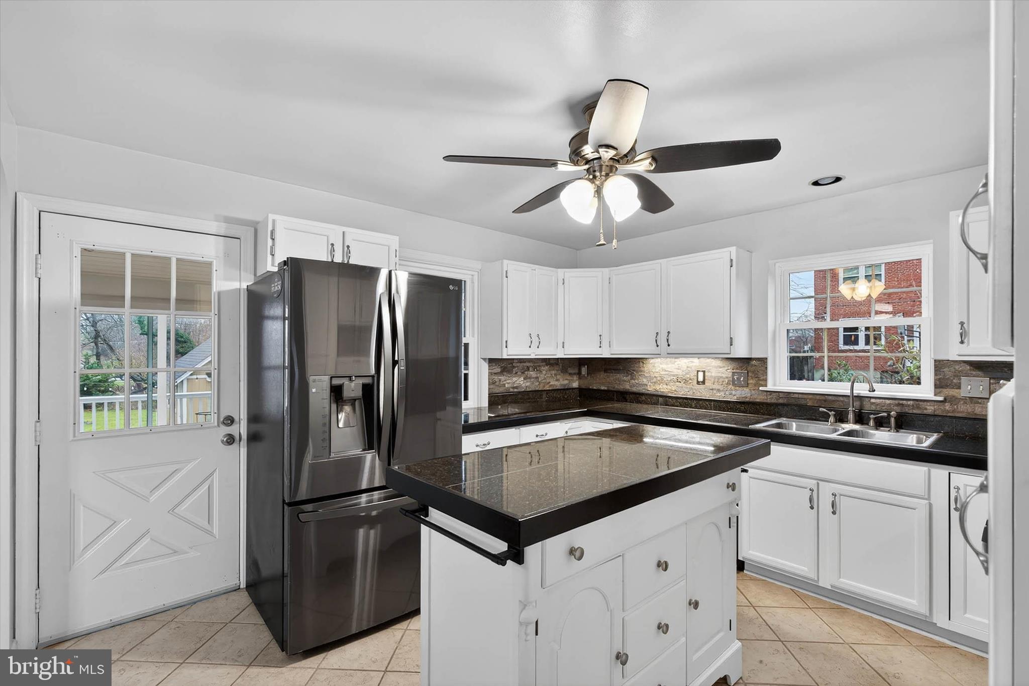 GRINDON LITTLE FARMS - Residential