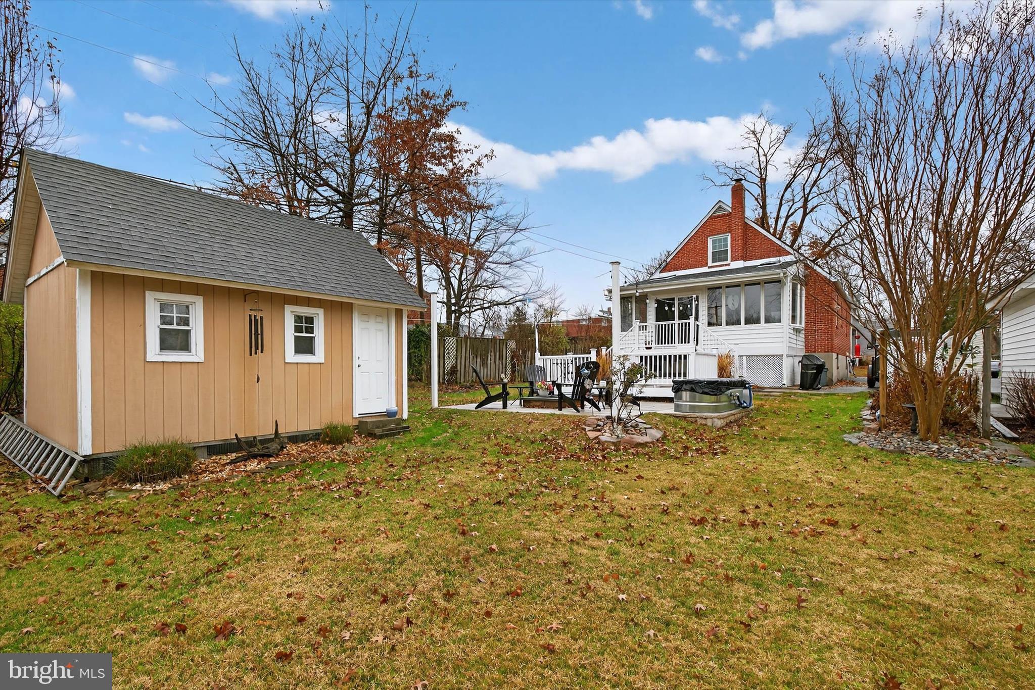 GRINDON LITTLE FARMS - Residential