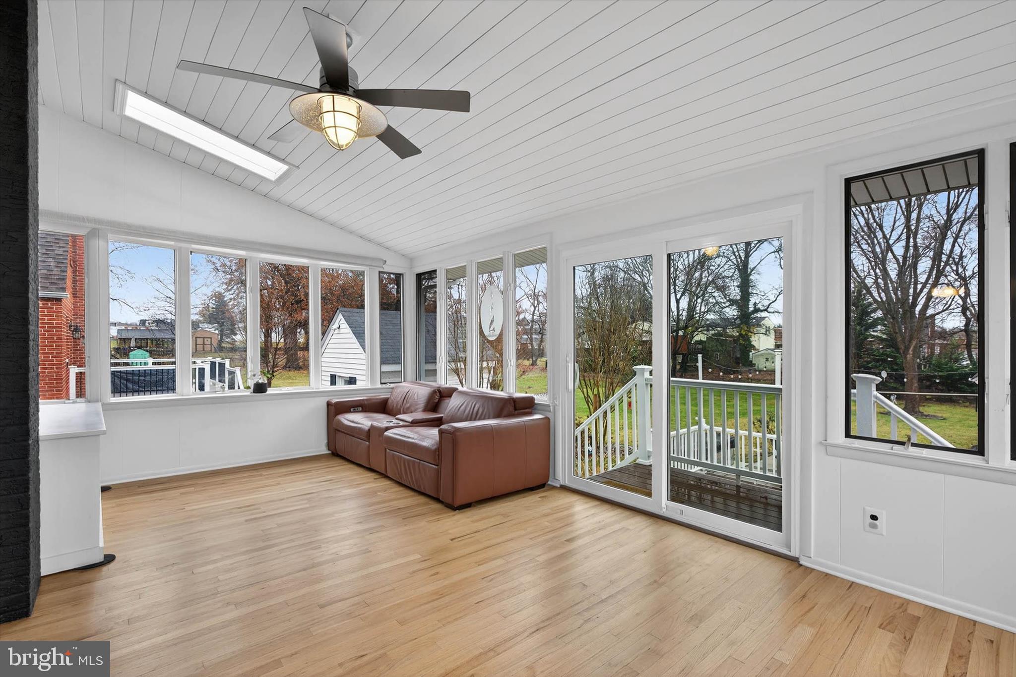 GRINDON LITTLE FARMS - Residential