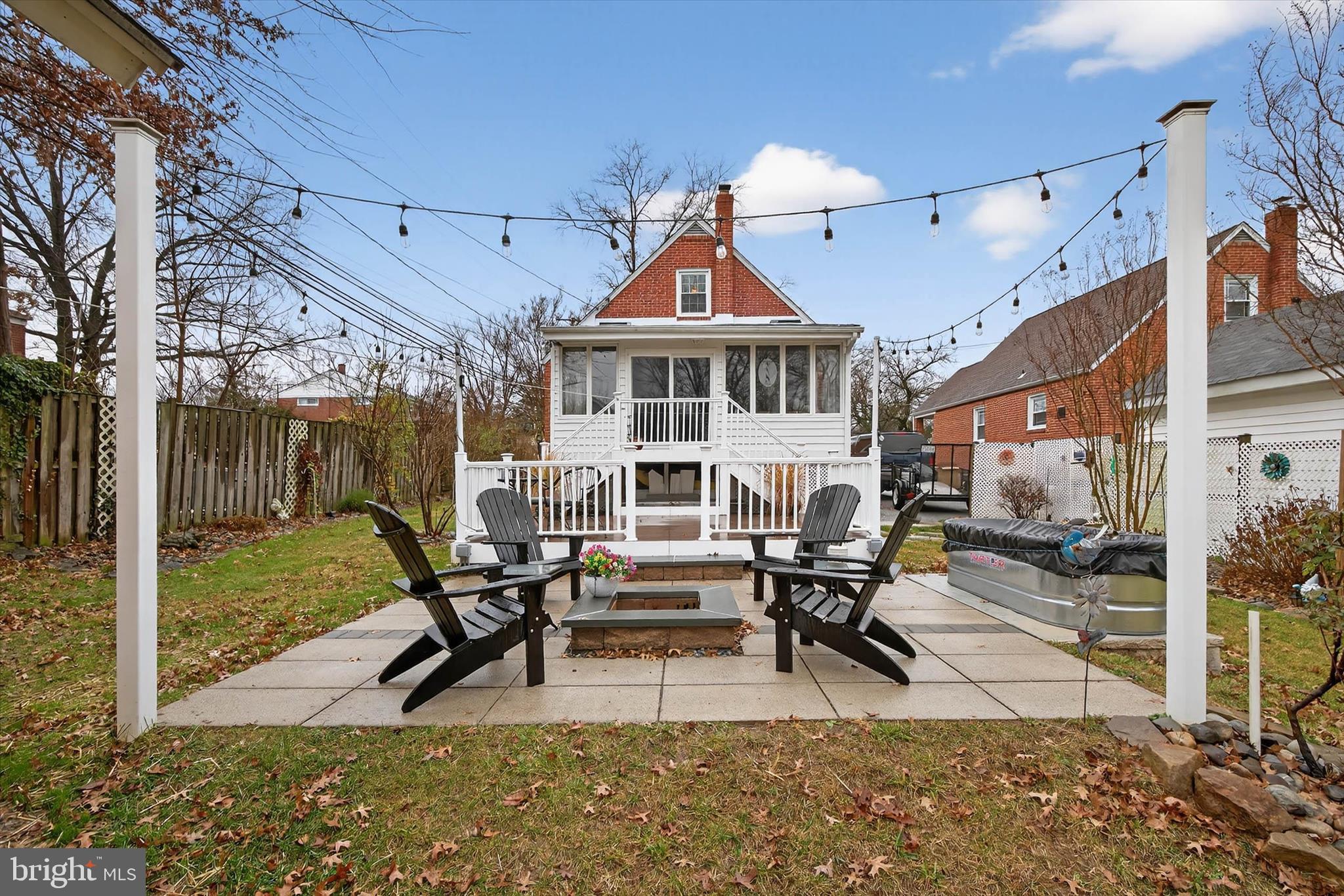 GRINDON LITTLE FARMS - Residential