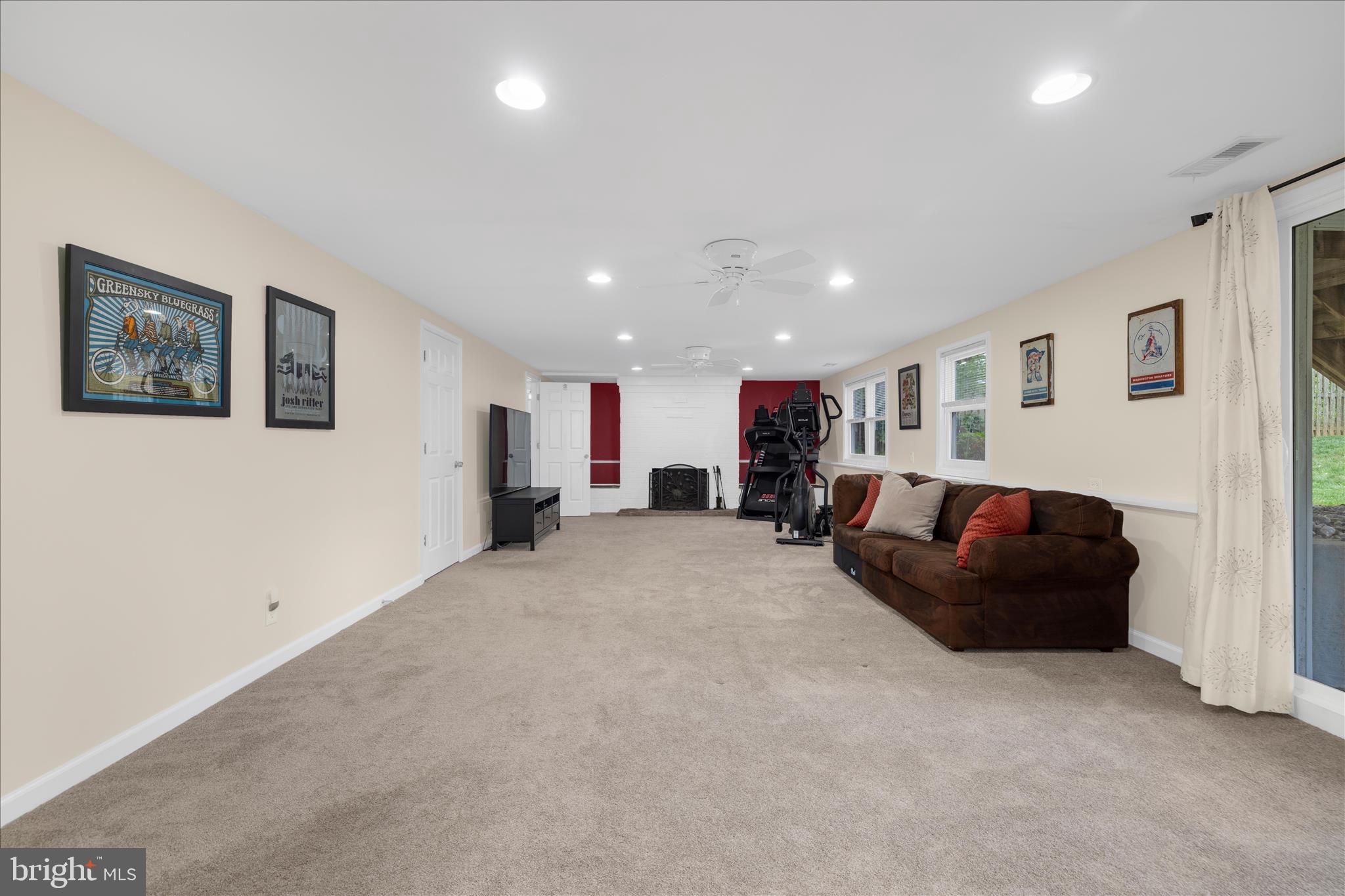 LONGFELLOW - Residential