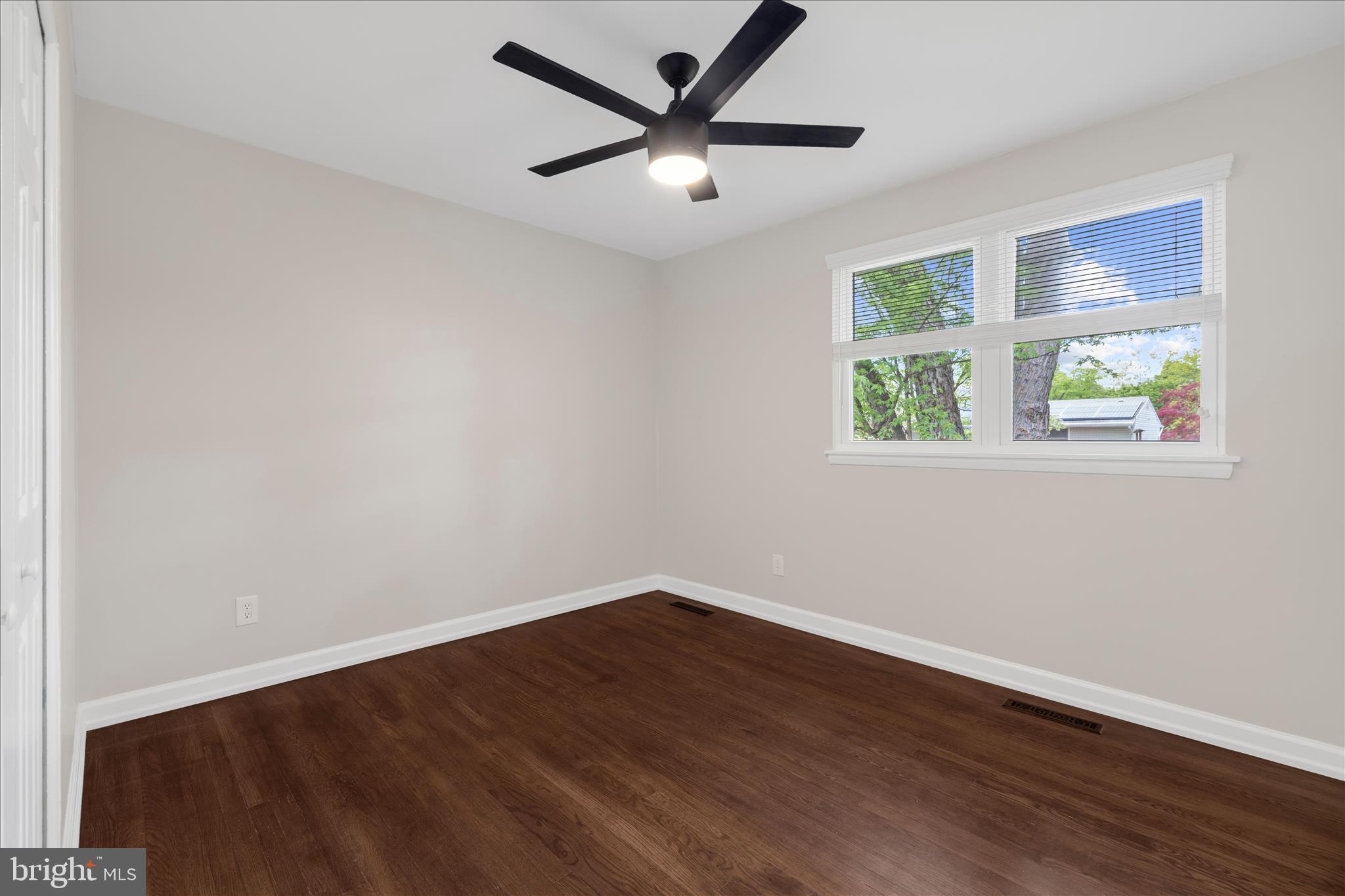 LONGFELLOW - Residential