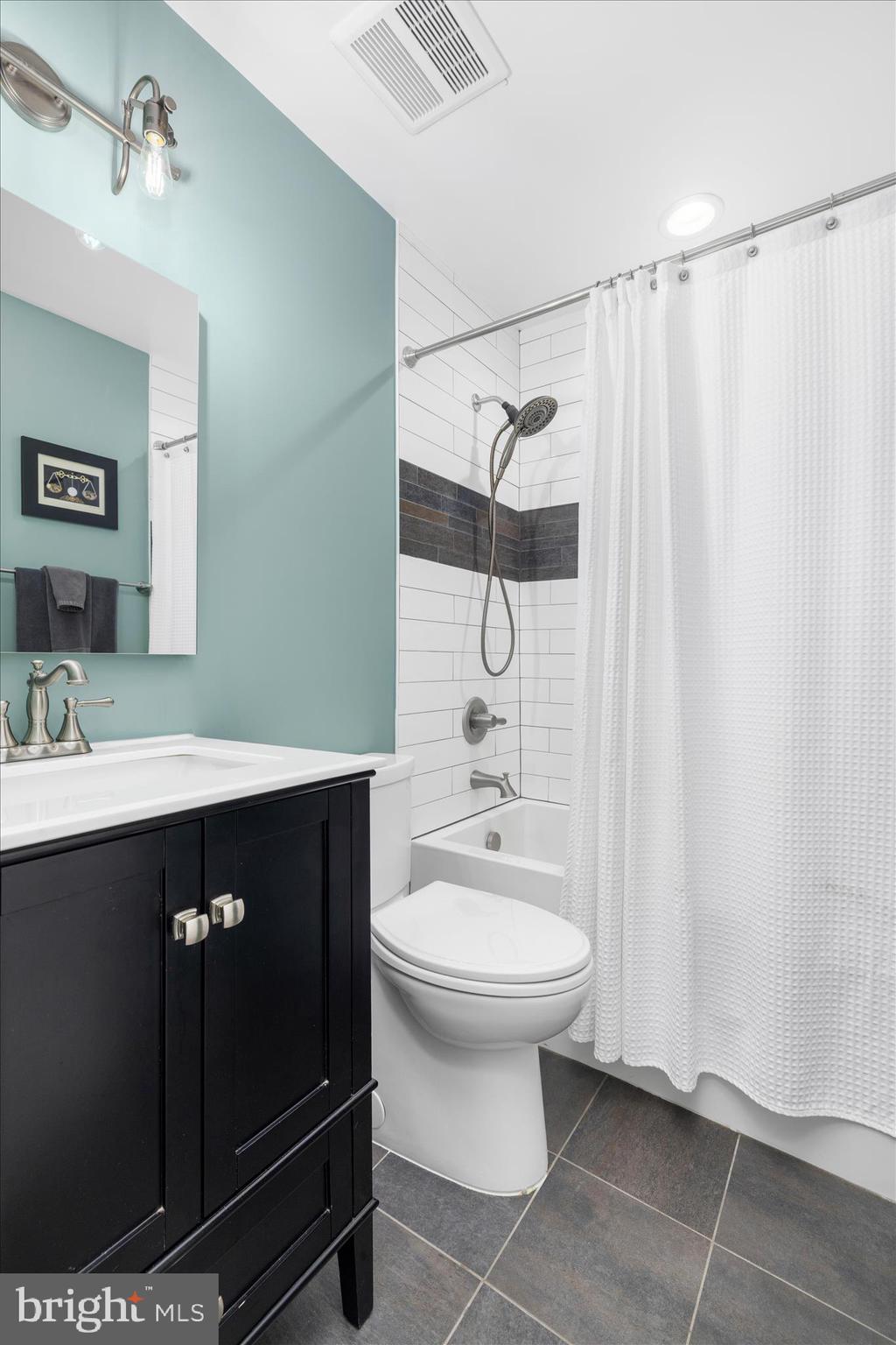 LONGFELLOW - Residential