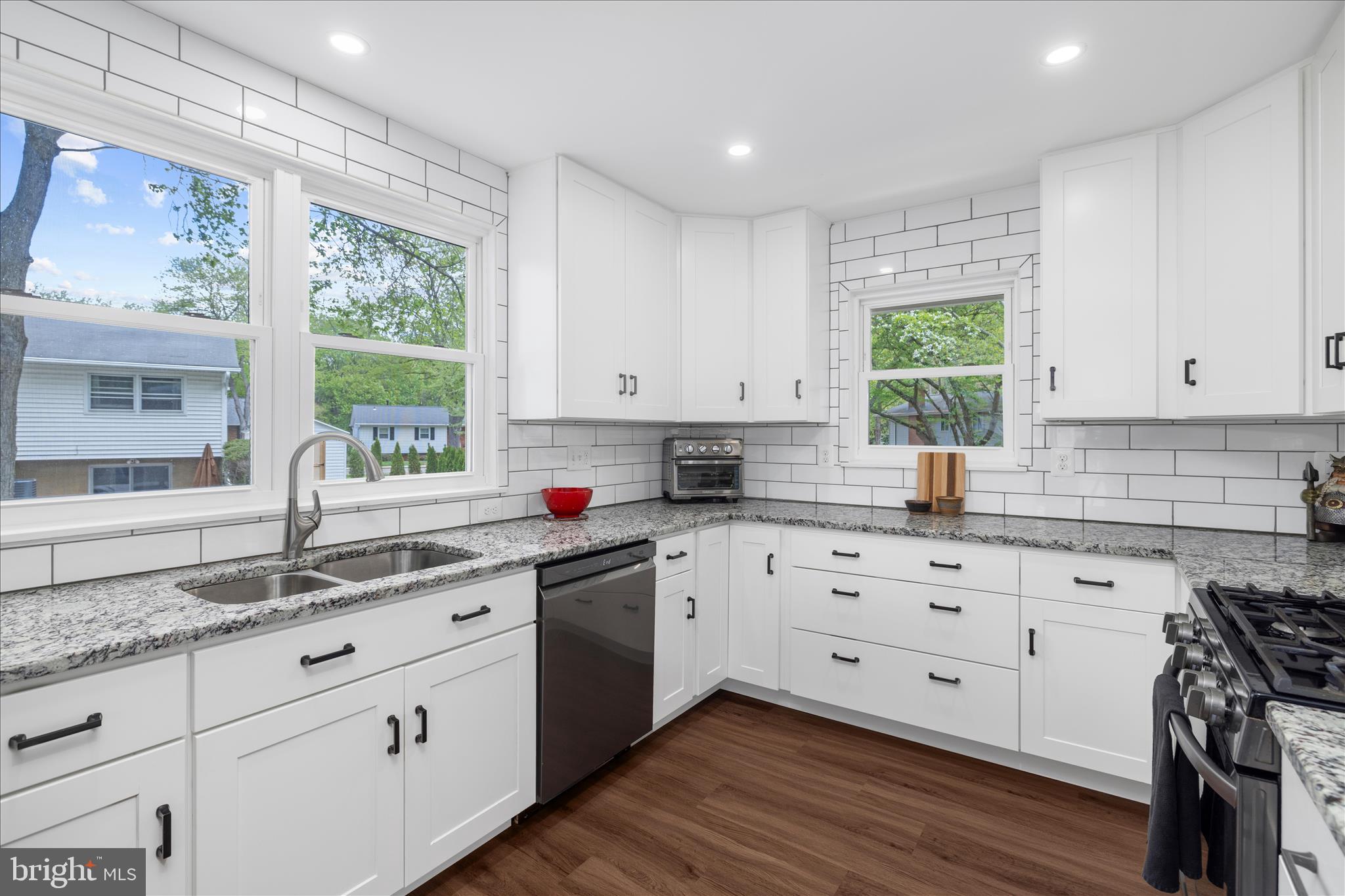 LONGFELLOW - Residential