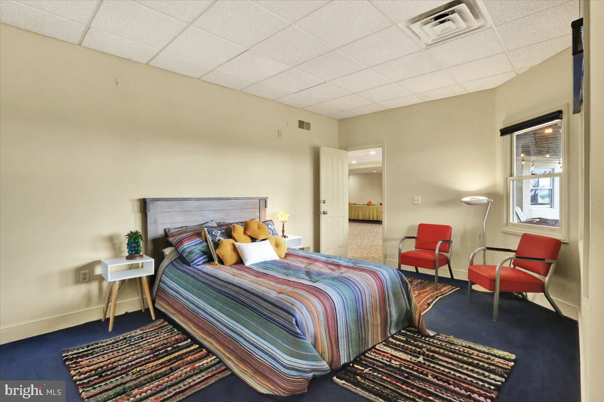 EAGLE RIDGE - Residential