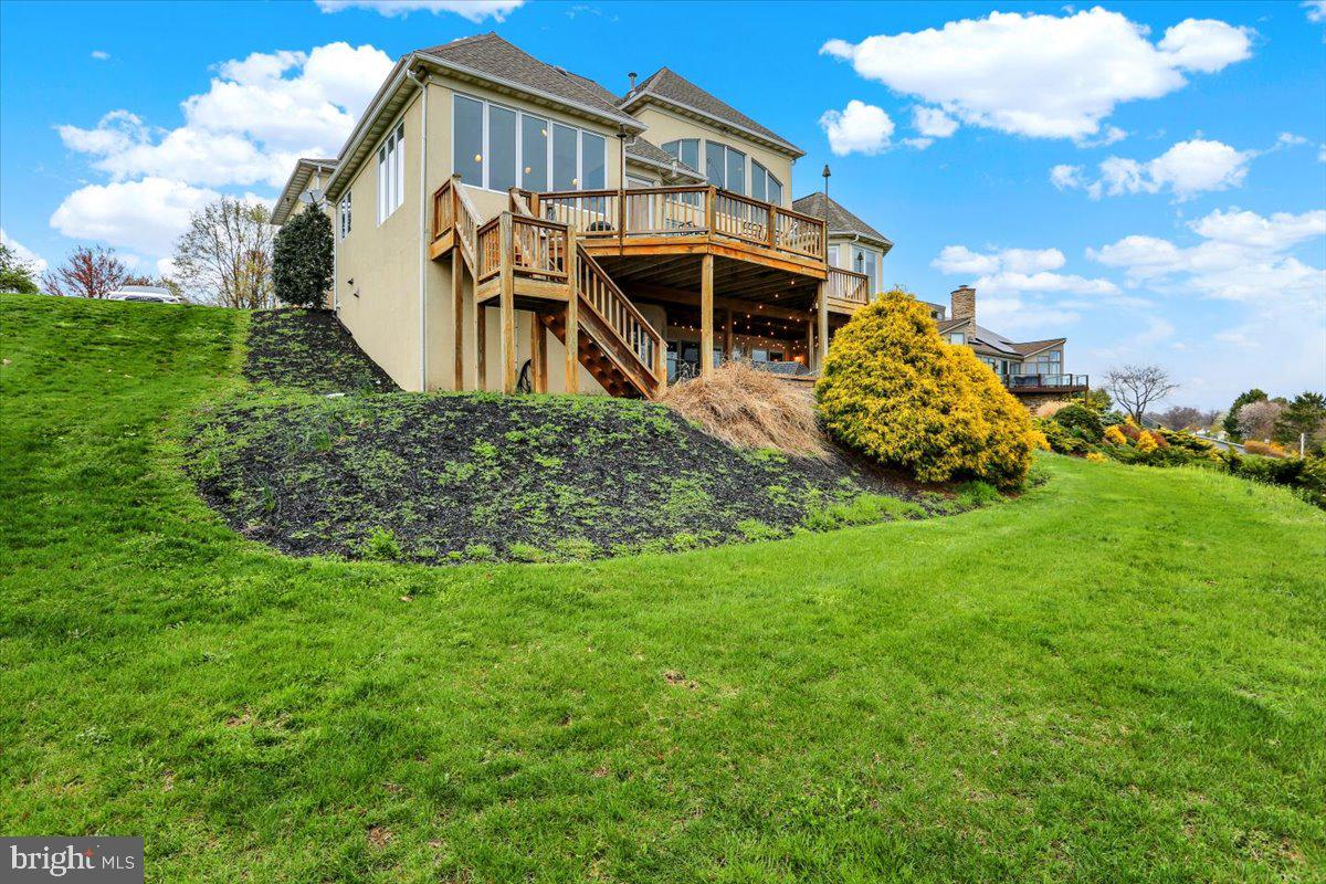 EAGLE RIDGE - Residential