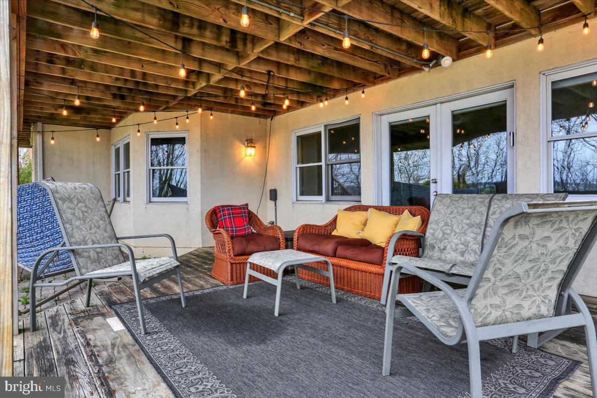 EAGLE RIDGE - Residential