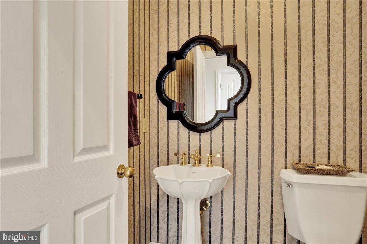 EAGLE RIDGE - Residential