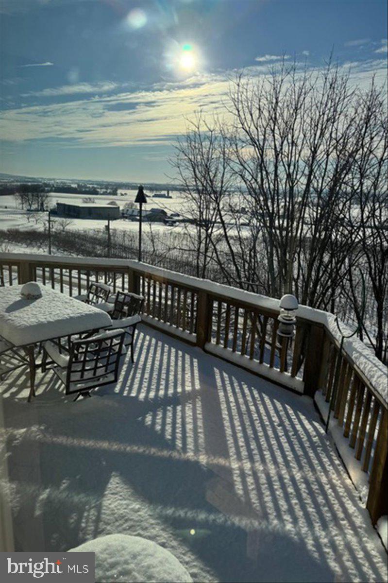 EAGLE RIDGE - Residential