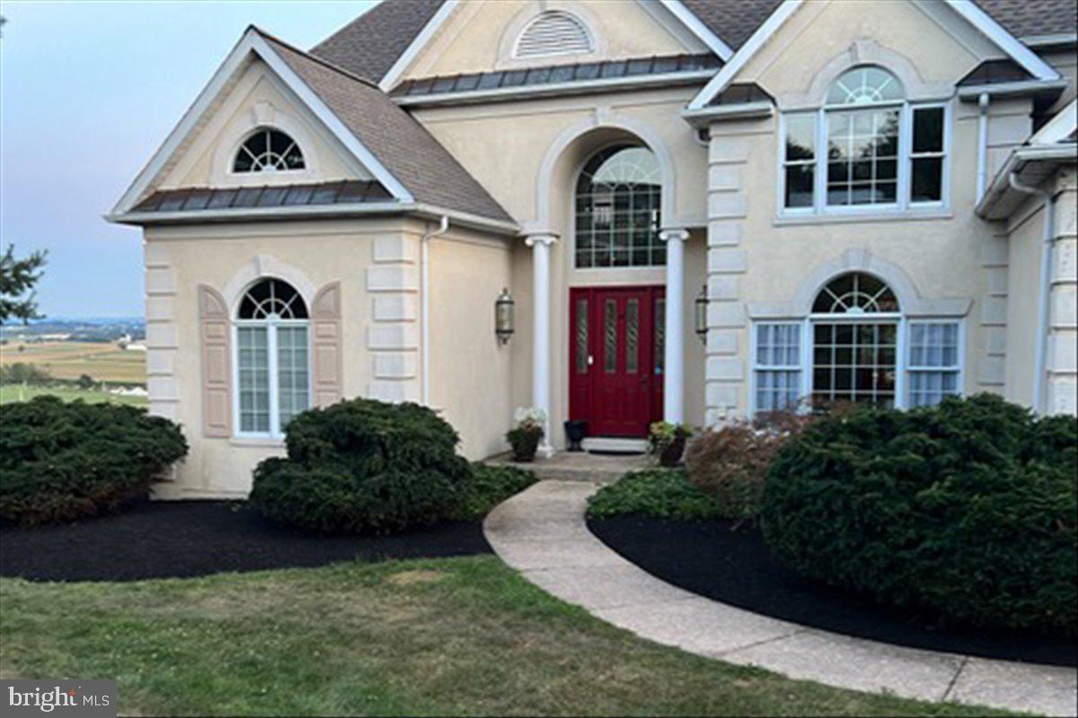 EAGLE RIDGE - Residential