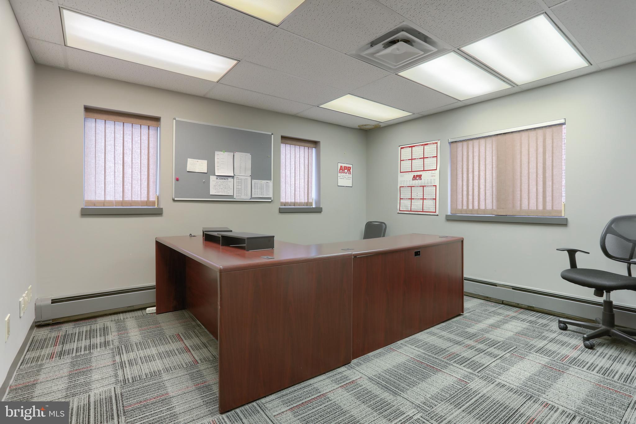 LEBANON CITY - Commercial Sale