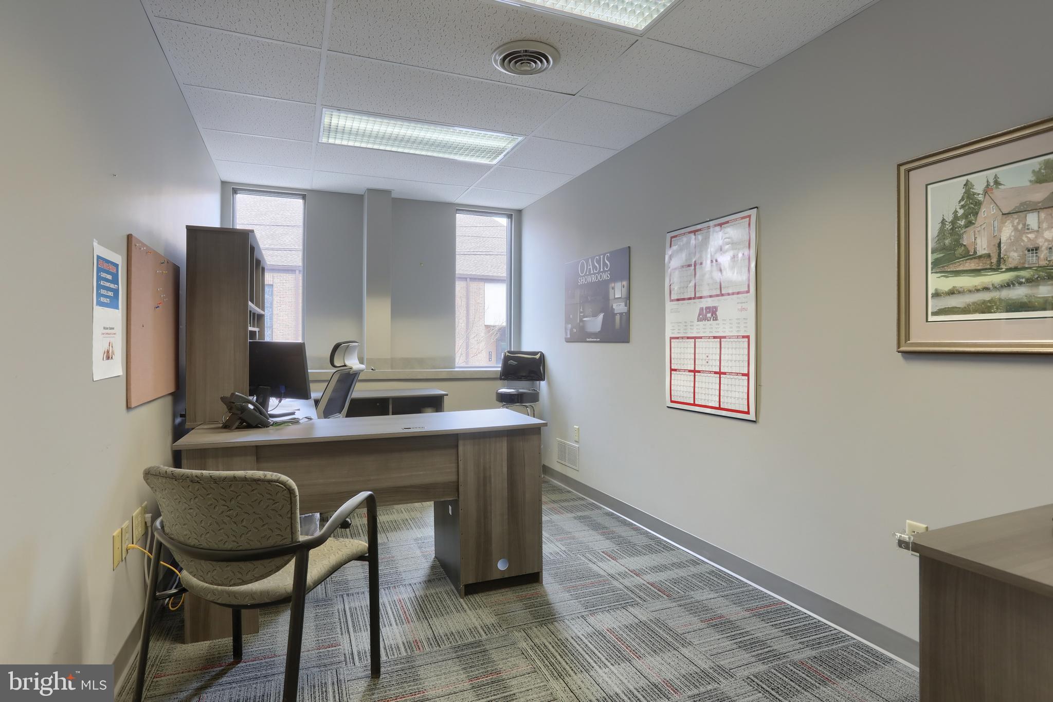 LEBANON CITY - Commercial Sale