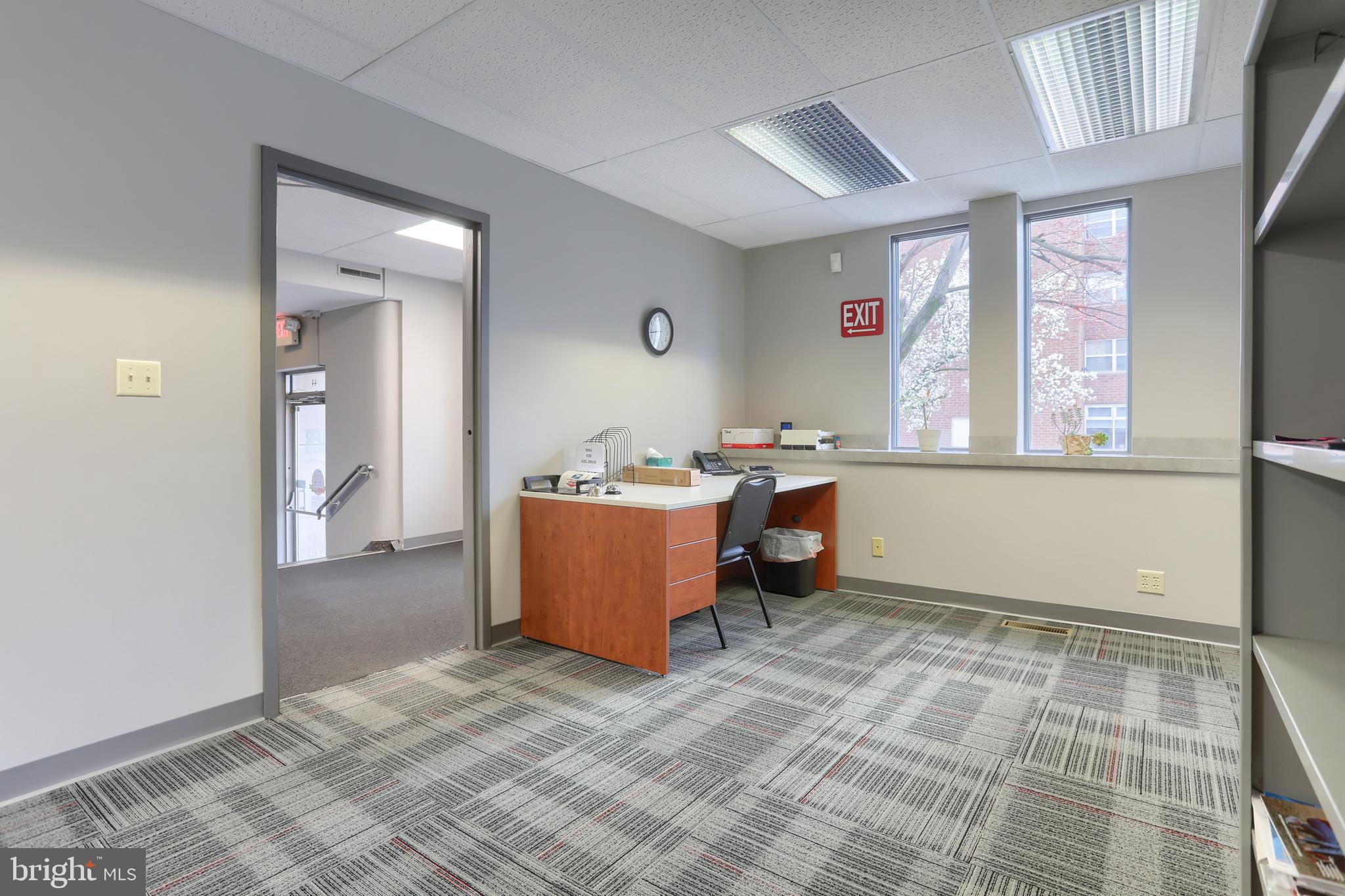 LEBANON CITY - Commercial Sale