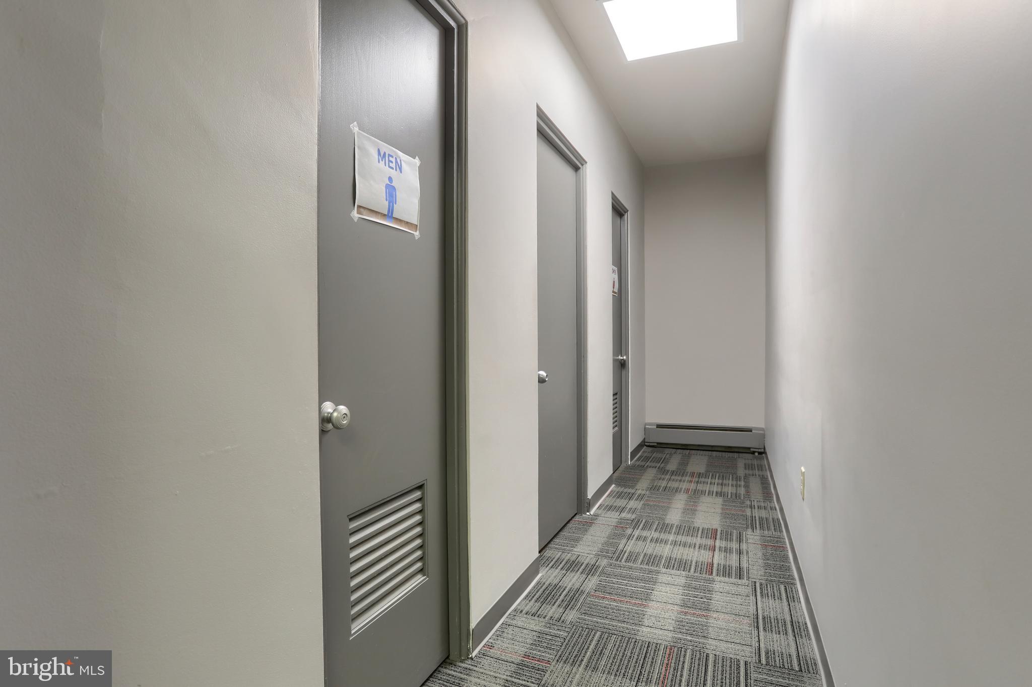 LEBANON CITY - Commercial Sale