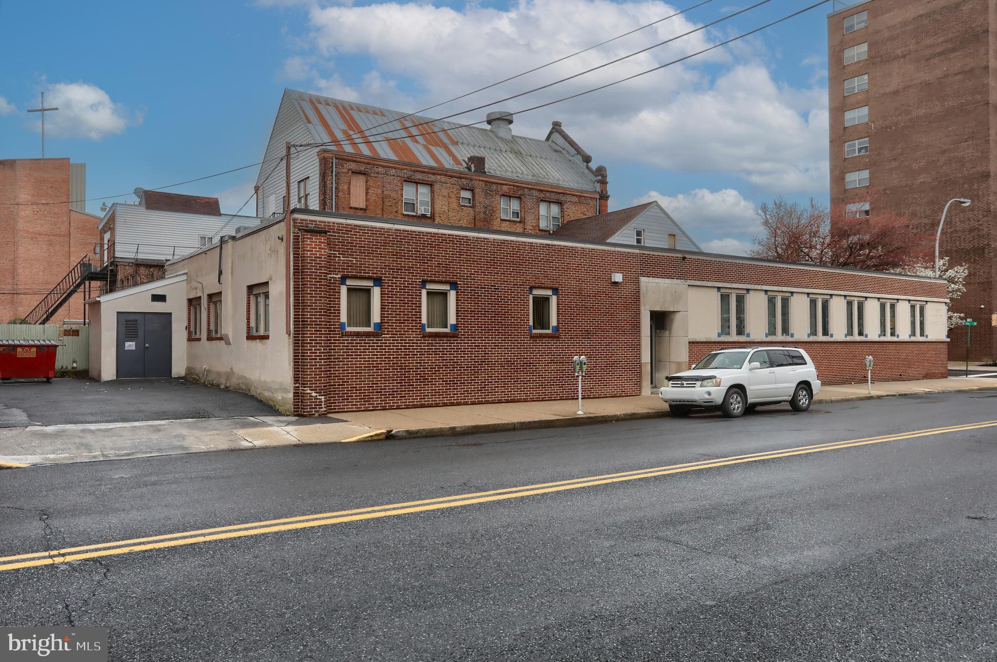LEBANON CITY - Commercial Sale