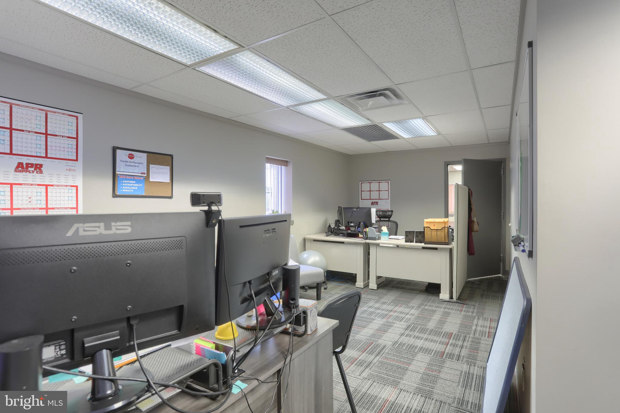 LEBANON CITY - Commercial Sale