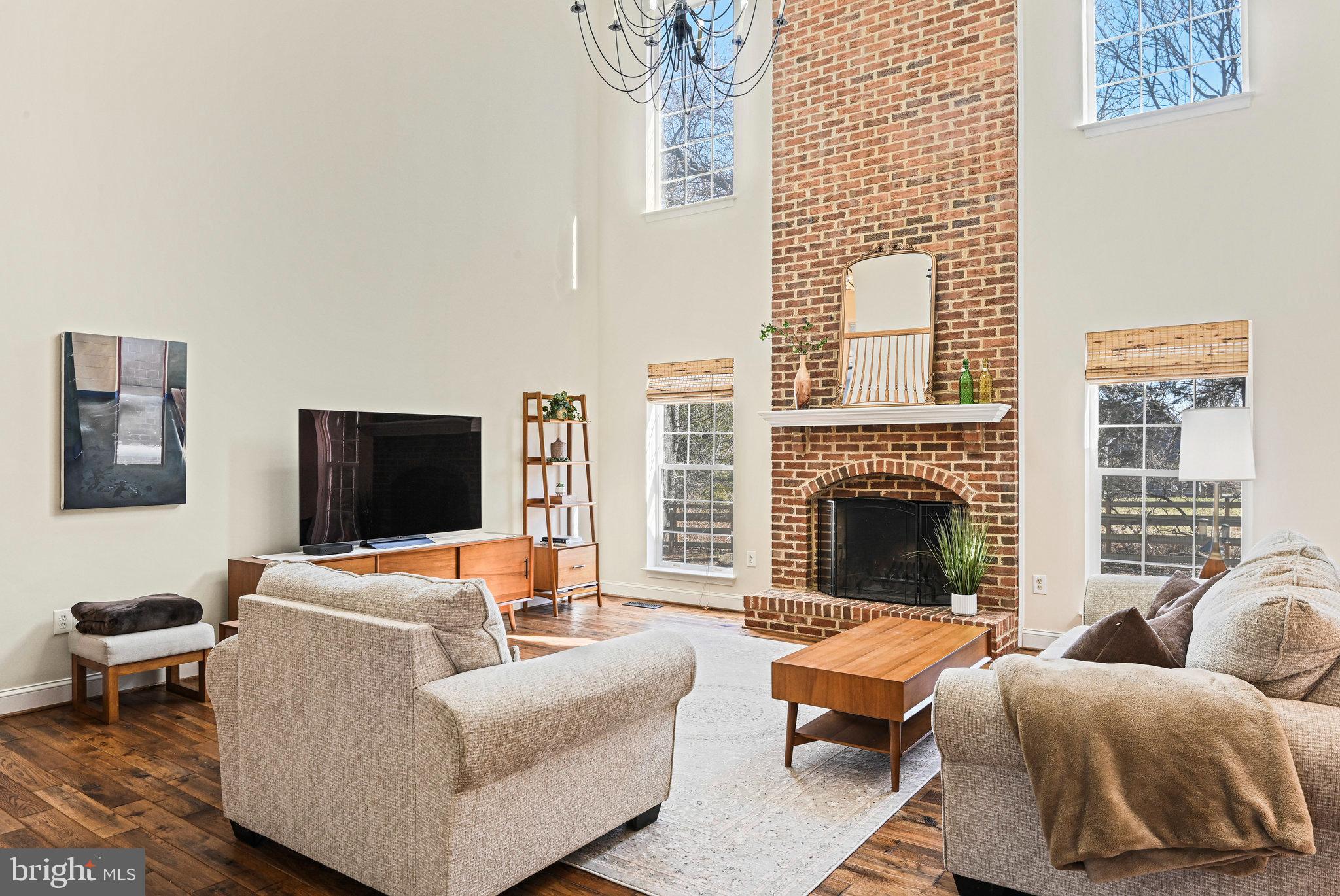 OLD WATERFORD KNOLL - Residential