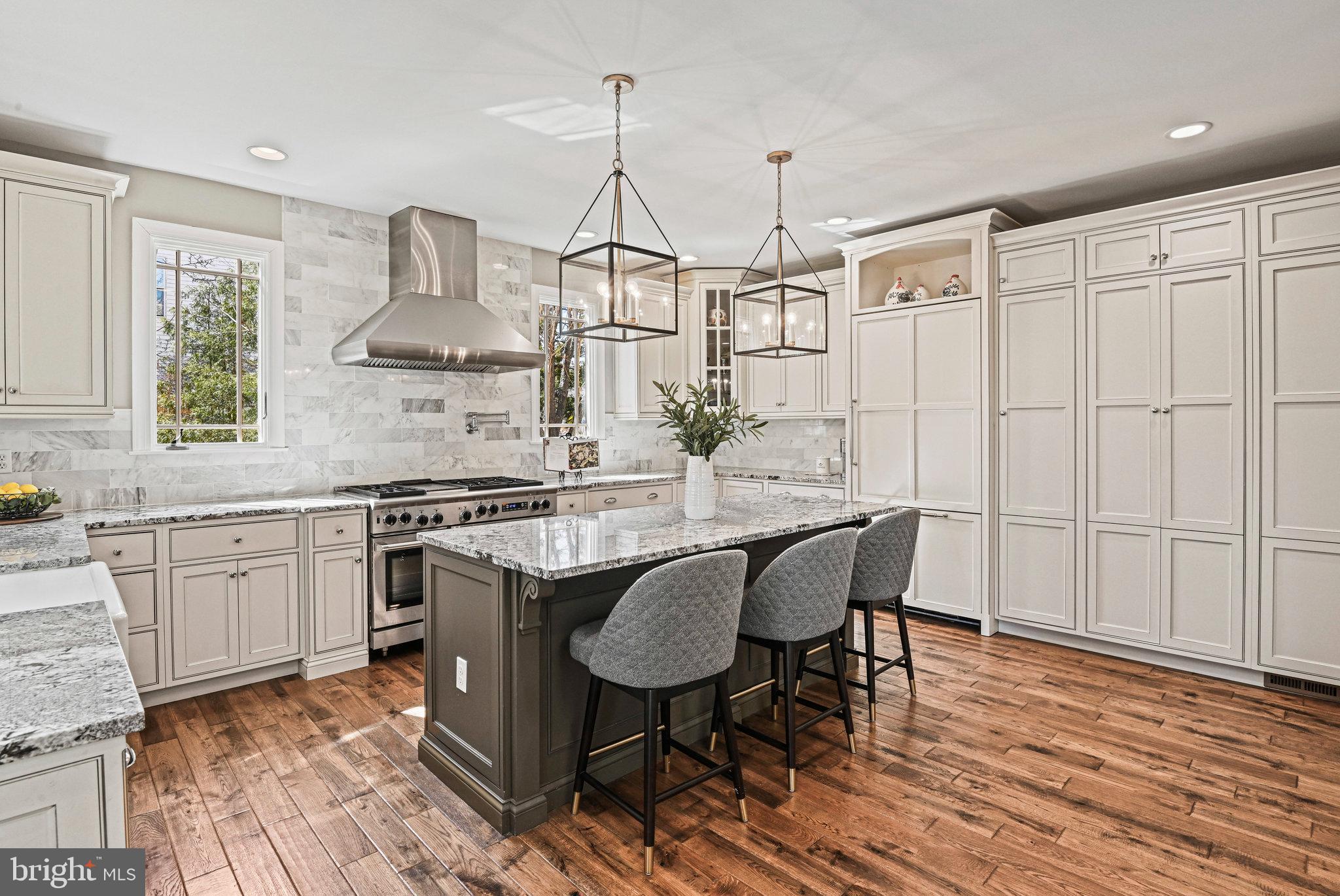 OLD WATERFORD KNOLL - Residential