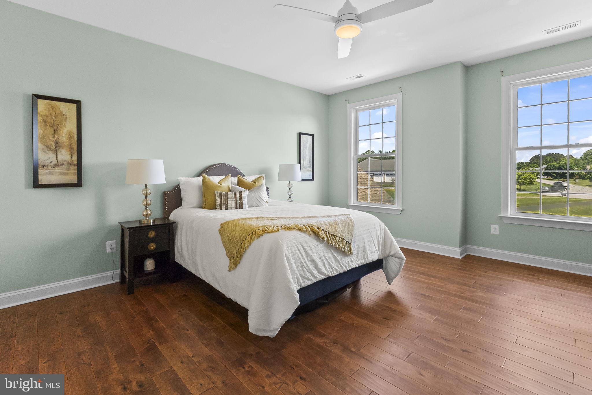 TIMBERNECK - Residential