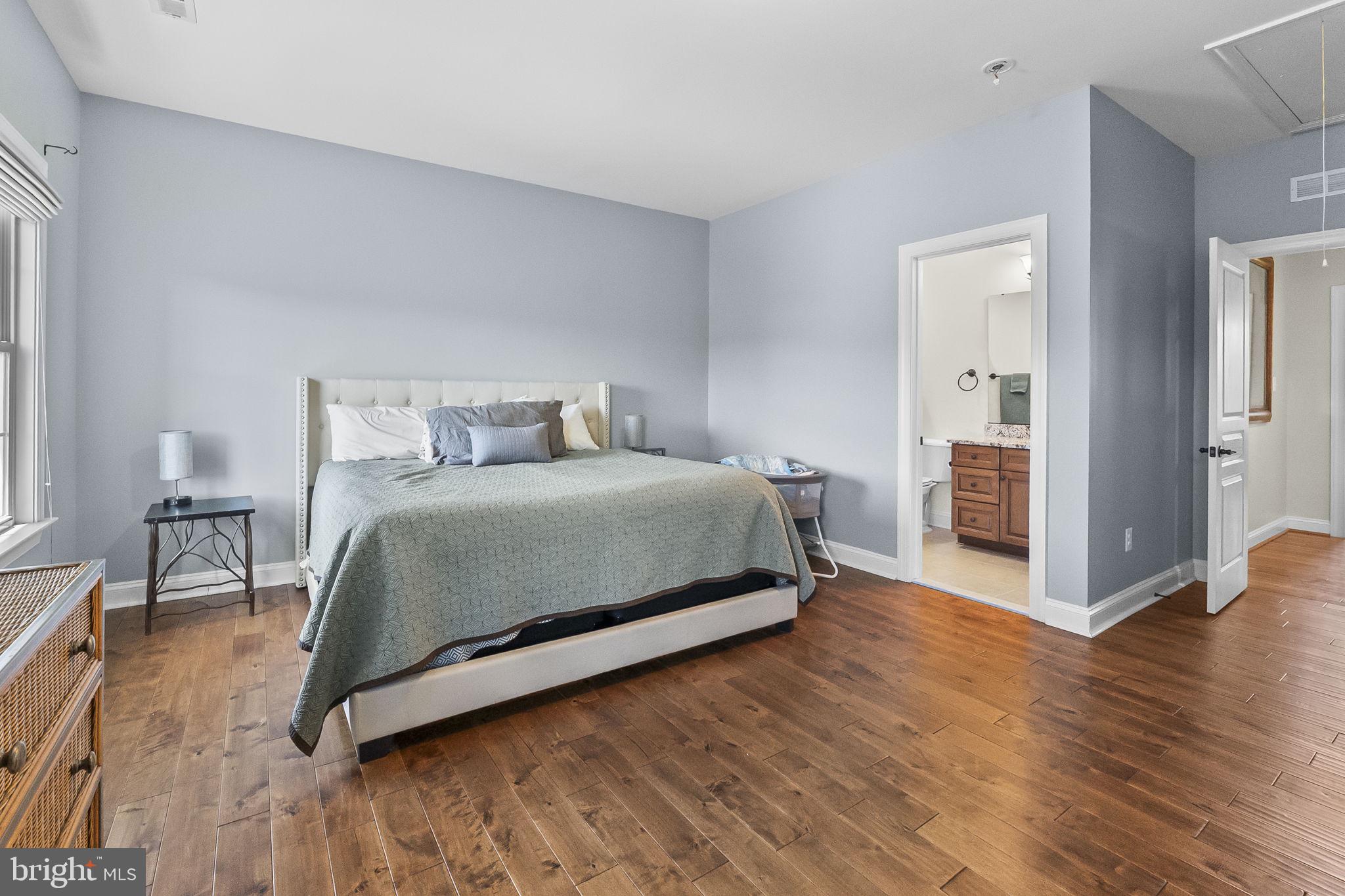 TIMBERNECK - Residential