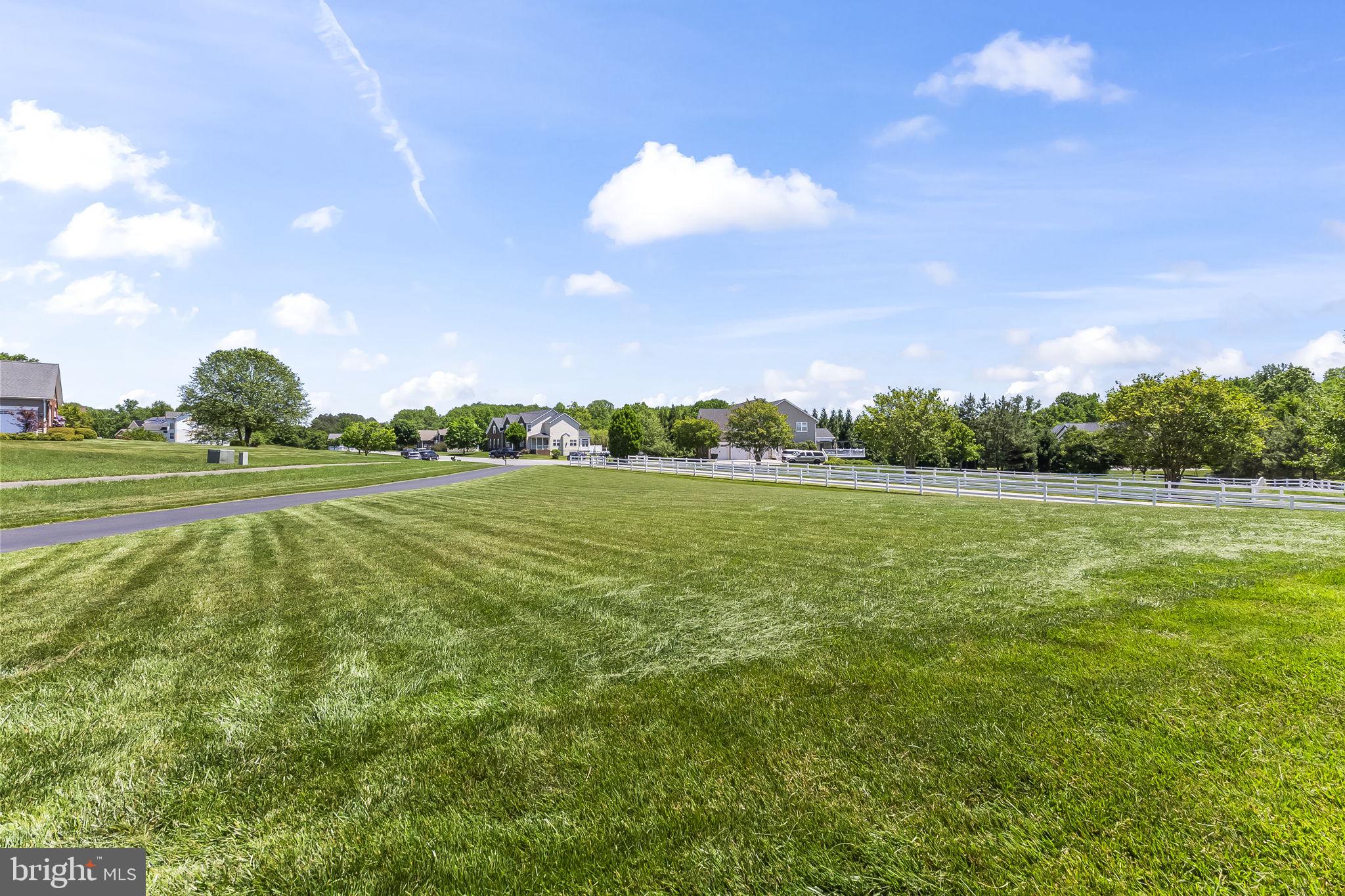 TIMBERNECK - Residential