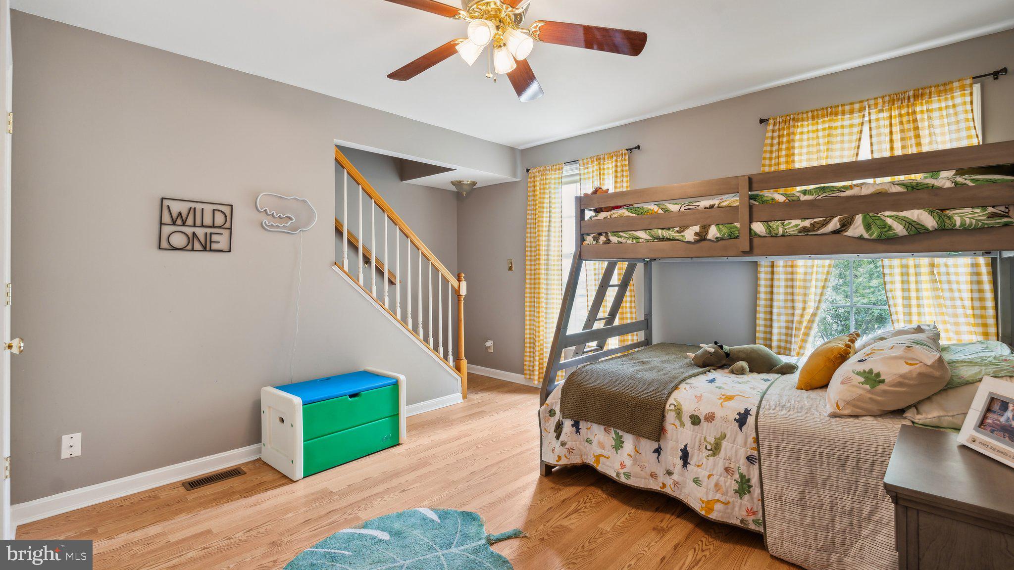 SOMERSET - Residential