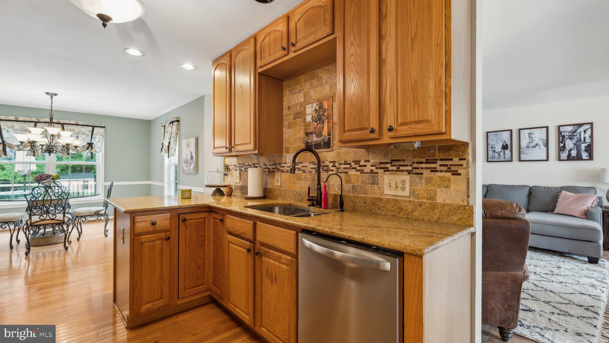 SOMERSET - Residential