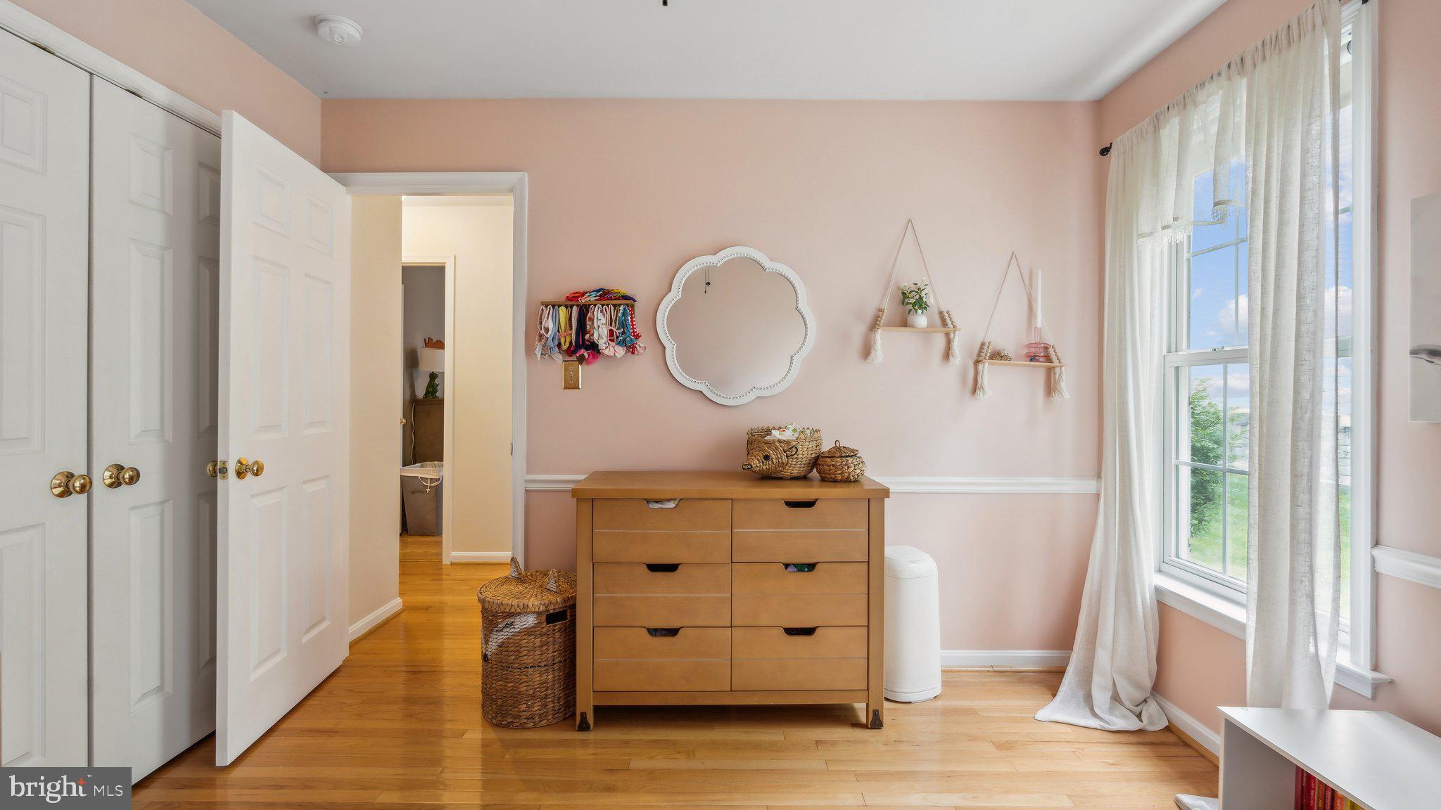 SOMERSET - Residential