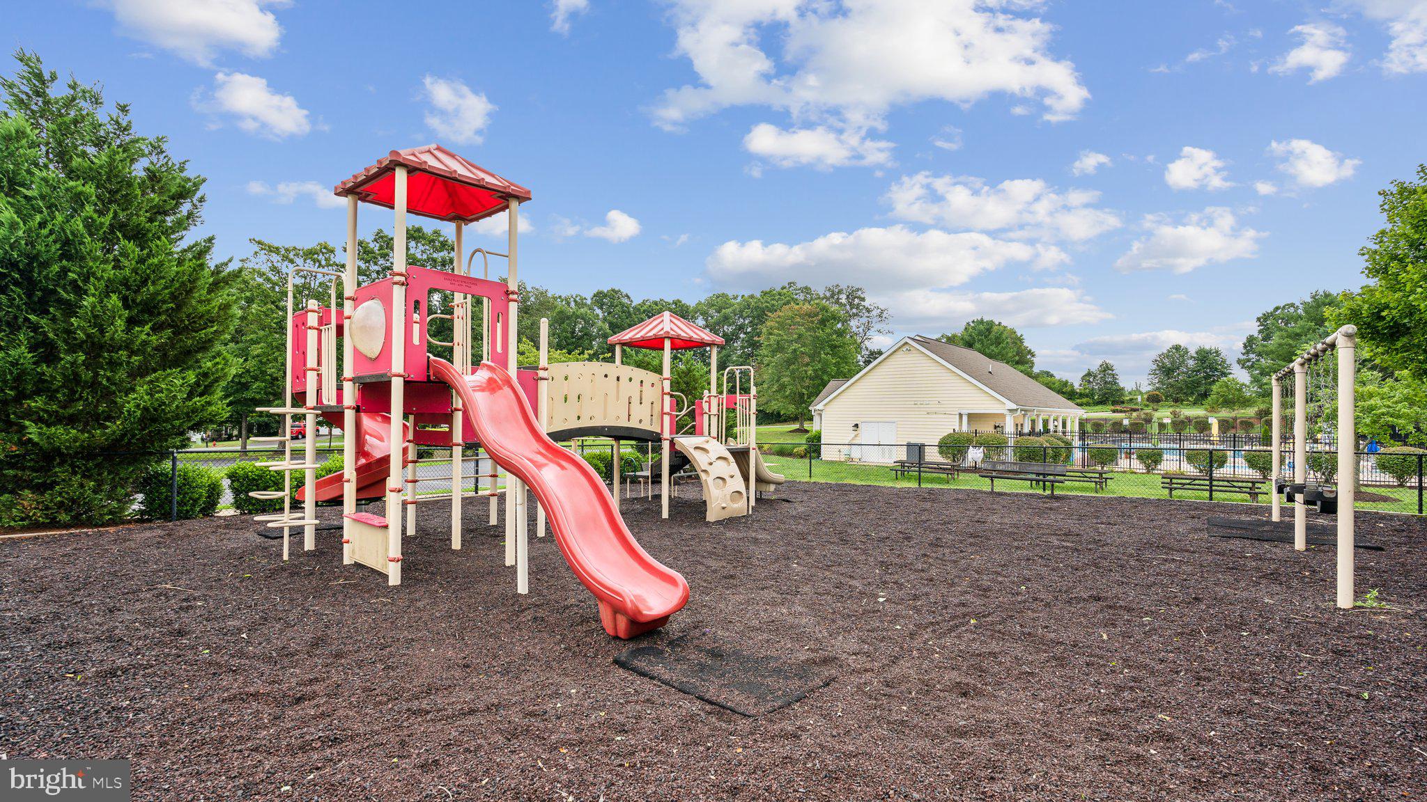 SOMERSET - Residential