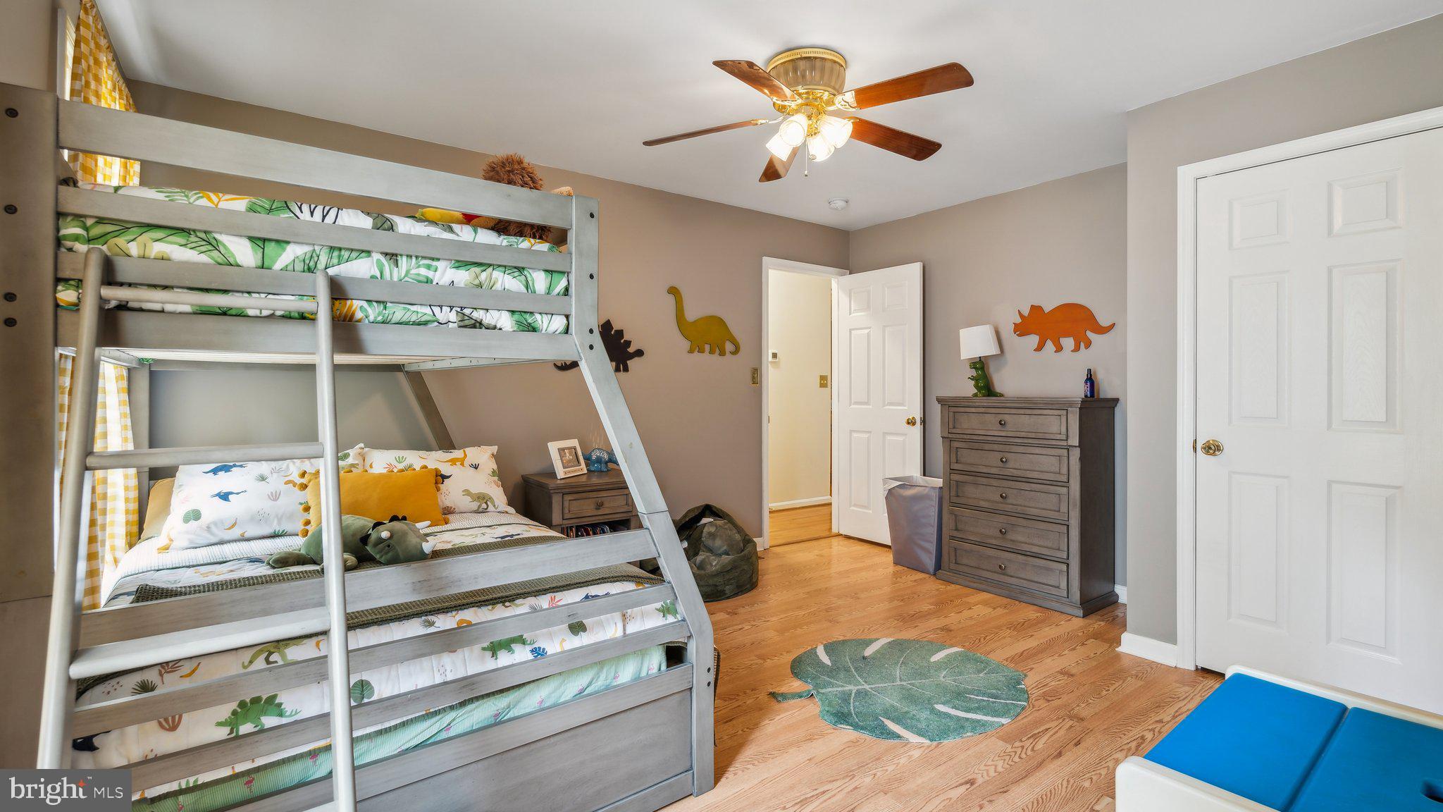 SOMERSET - Residential