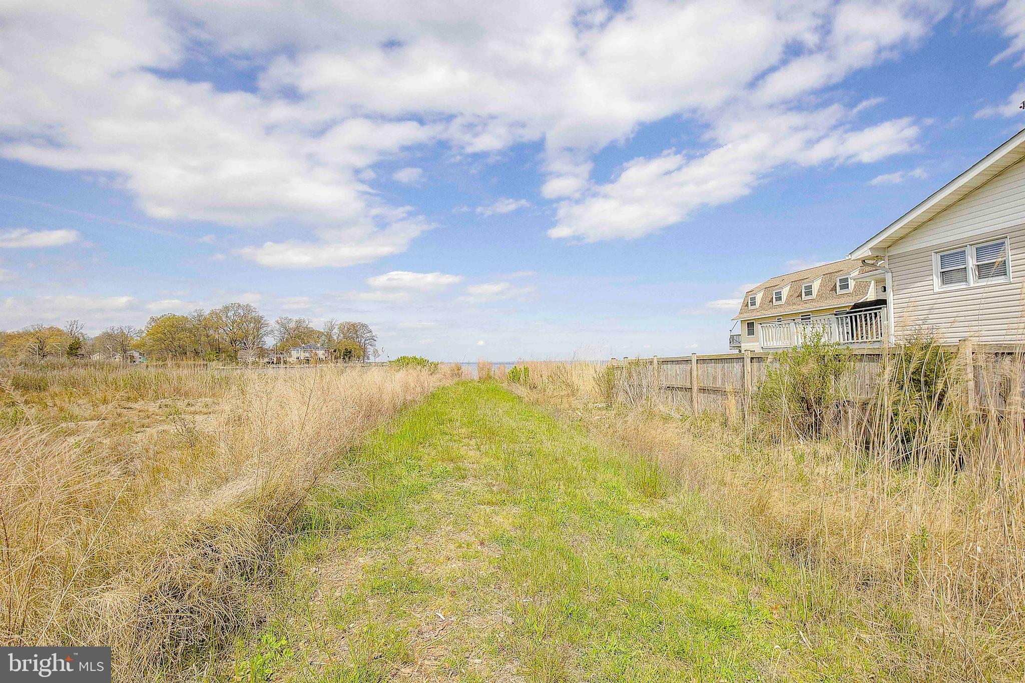 NORTH CHESAPEAKE BEACH - Residential
