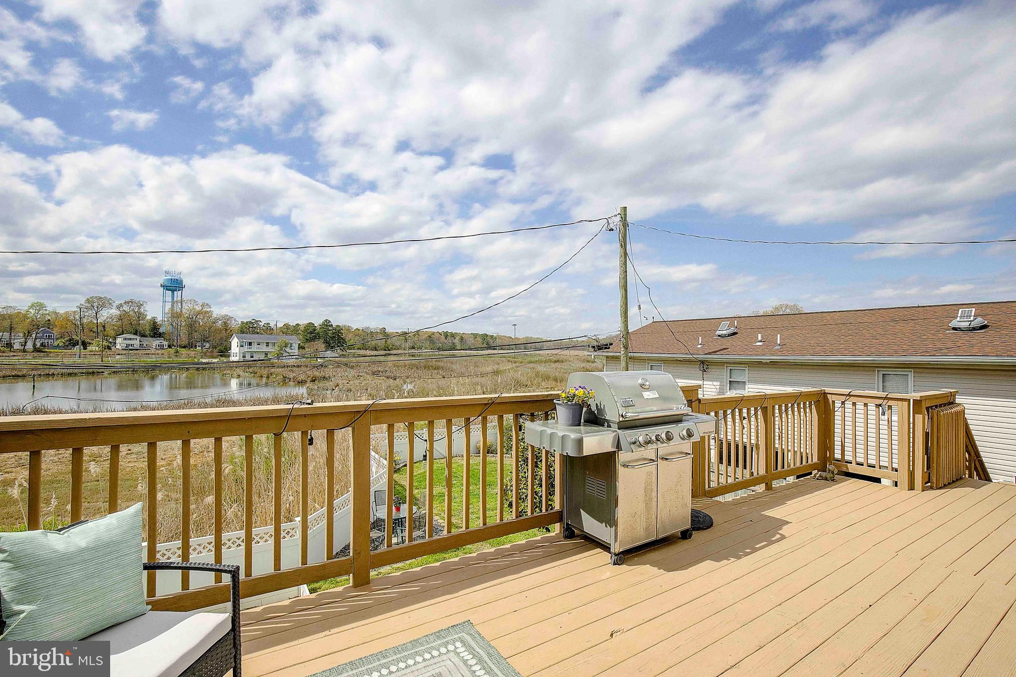 NORTH CHESAPEAKE BEACH - Residential