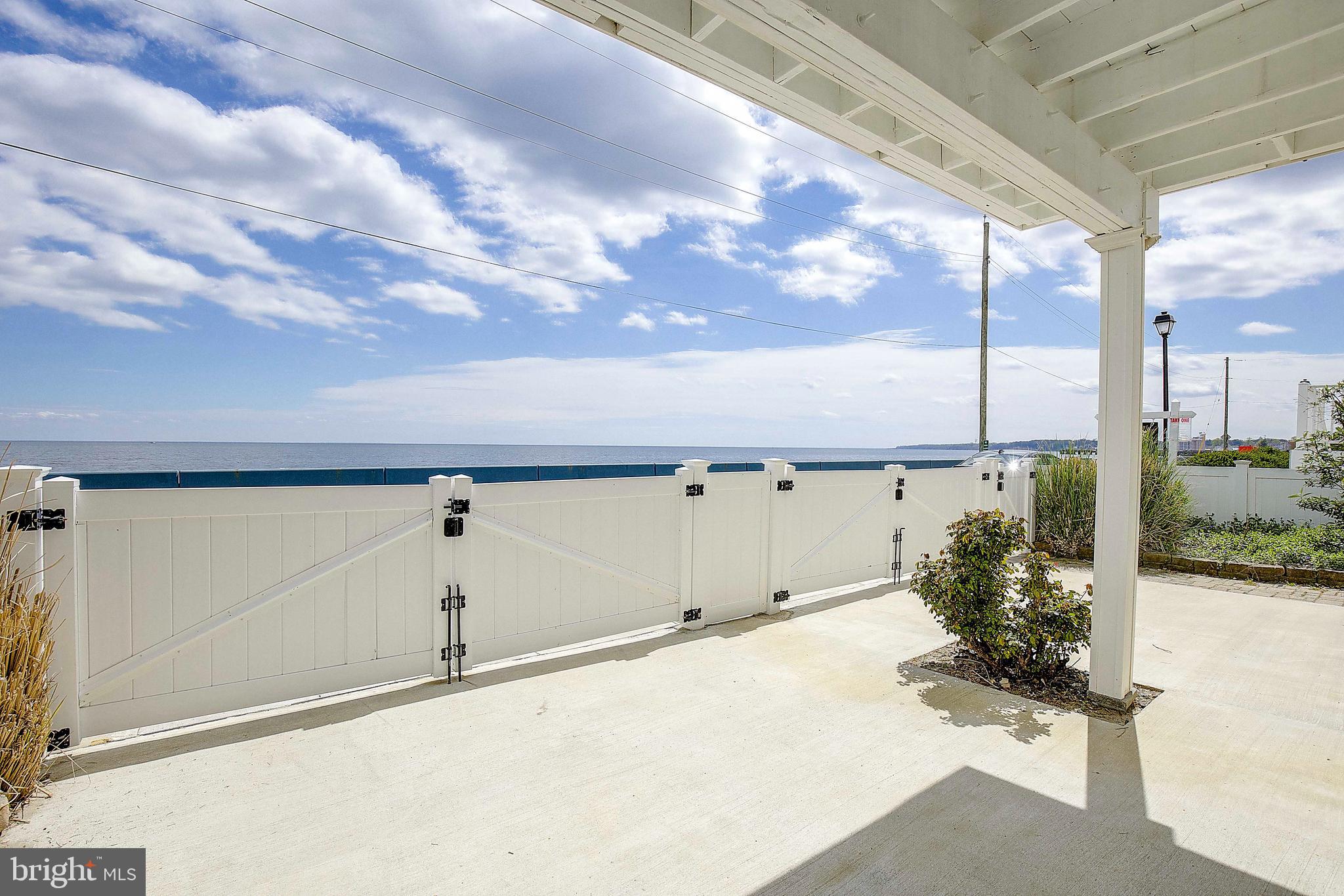 NORTH CHESAPEAKE BEACH - Residential